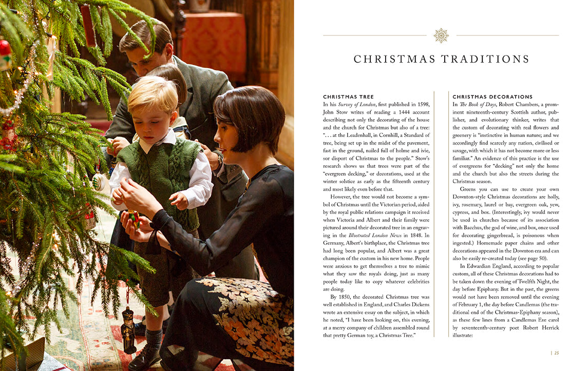 The Official Downton Abbey Christmas Cookbook - Traditional British Holiday Recipes for Festive Dinners & Tea Parties - Perfect for Holiday Entertaining & Gift Giving