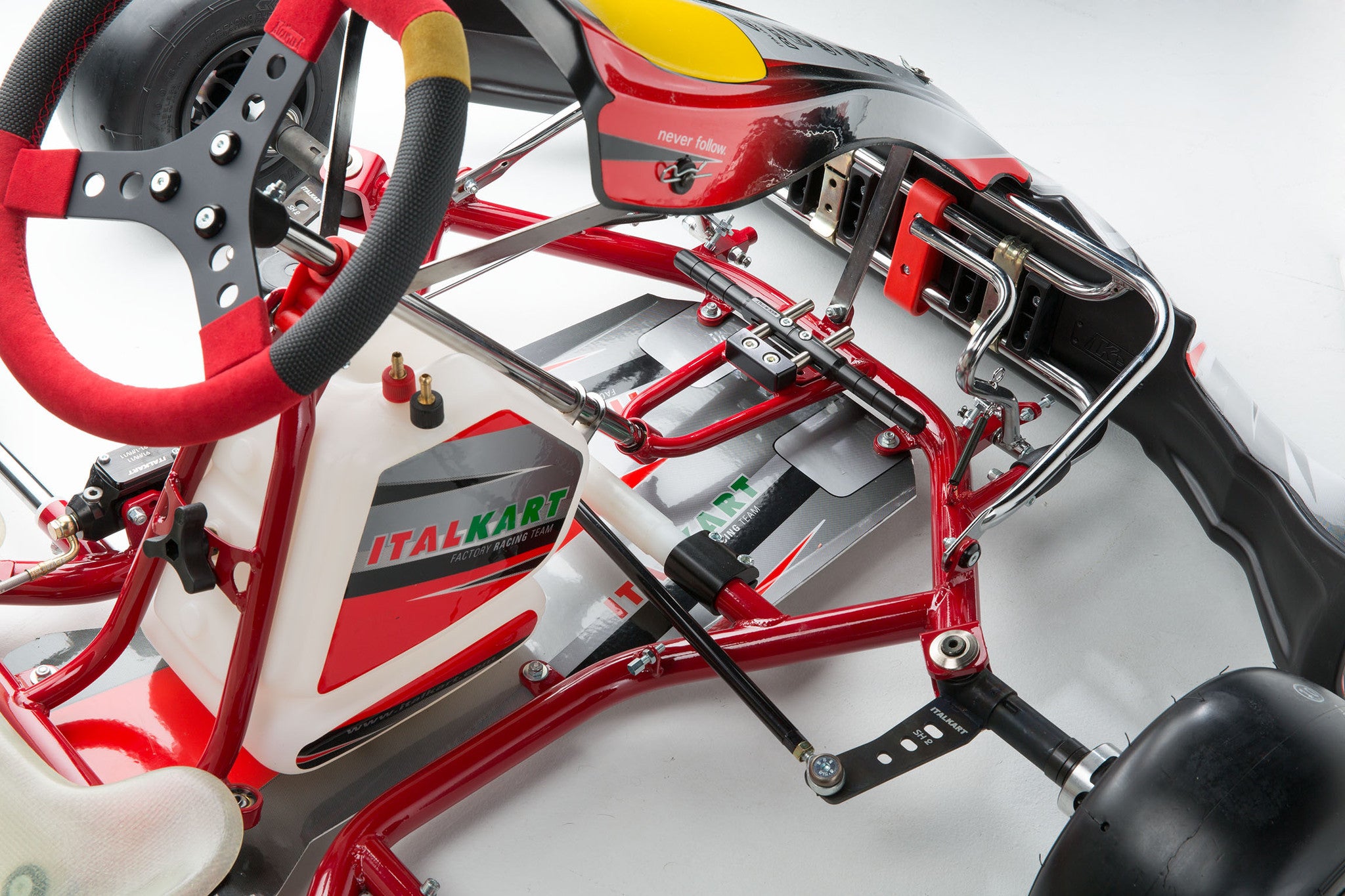 LO206 4-Cycle Racing Kart Engine - High Performance Karting Motor for Competitive Racing & Track Practice