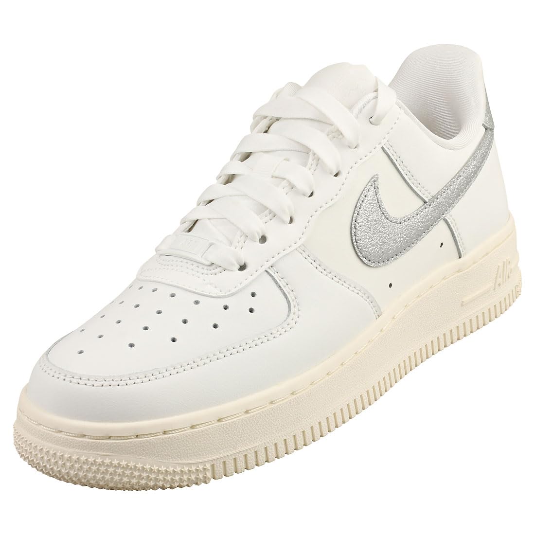 Nike Women's Training Shoes - Lightweight Running Sneakers for Gym Workouts & Cross Training | Comfortable Athletic Shoes for Women | Perfect for Fitness, Jogging & Daily Wear