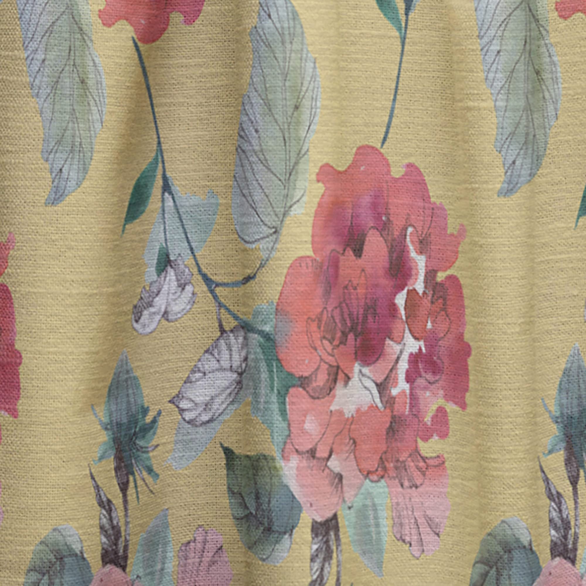 DesignQ 'Red Rose in Yellow' Thermal Insulated Curtains - 52x108 Inch Single Panel for Bedroom & Living Room - Elegant Home Decor for Temperature Control & Light Blocking