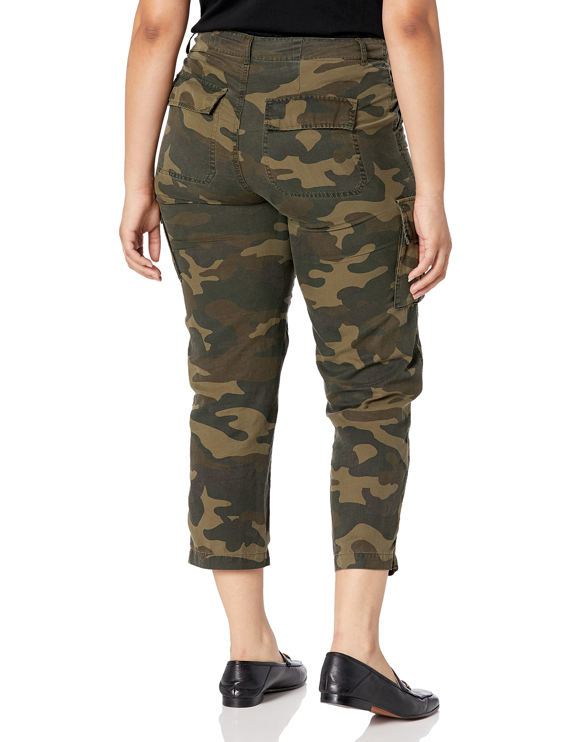 BLANKNYC Women's Tencel Cropped Straight Leg Cargo Pants | Comfortable & Stylish Casual Pants for Women | Perfect for Streetwear, Work & Everyday Outfits