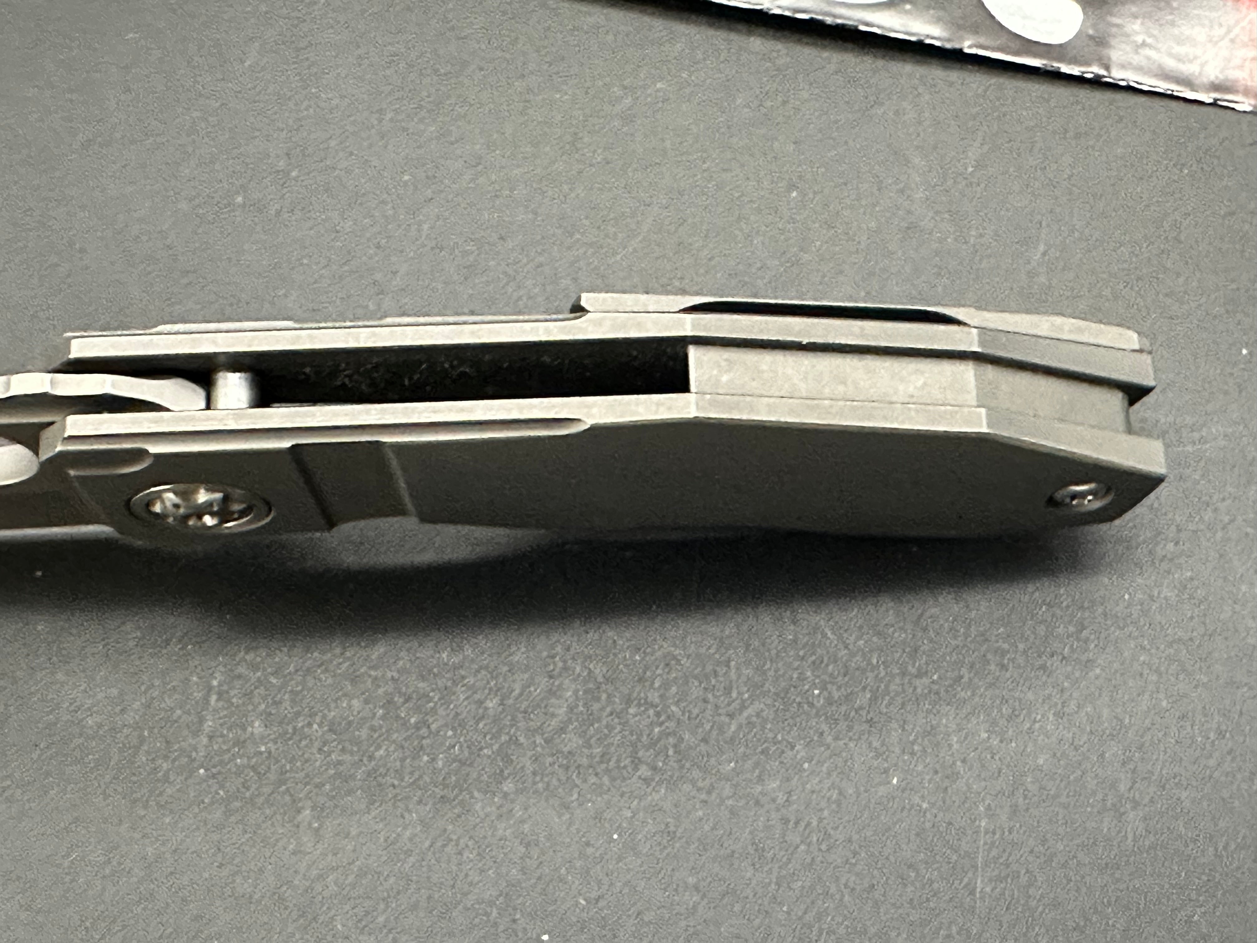 Spyderco Stovepipe Folding Knife - Premium EDC Pocket Knife for Outdoor, Camping & Everyday Carry | High-Quality Stainless Steel Blade & Ergonomic Grip