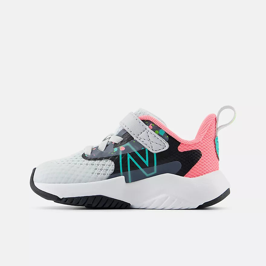 New Balance Quartz Grey & Pink Rave Run V2 Toddler Sneakers - Lightweight Running Shoes for Kids, Comfortable Walking Shoes for Toddlers - Perfect for Playground, Preschool & Daily Activities