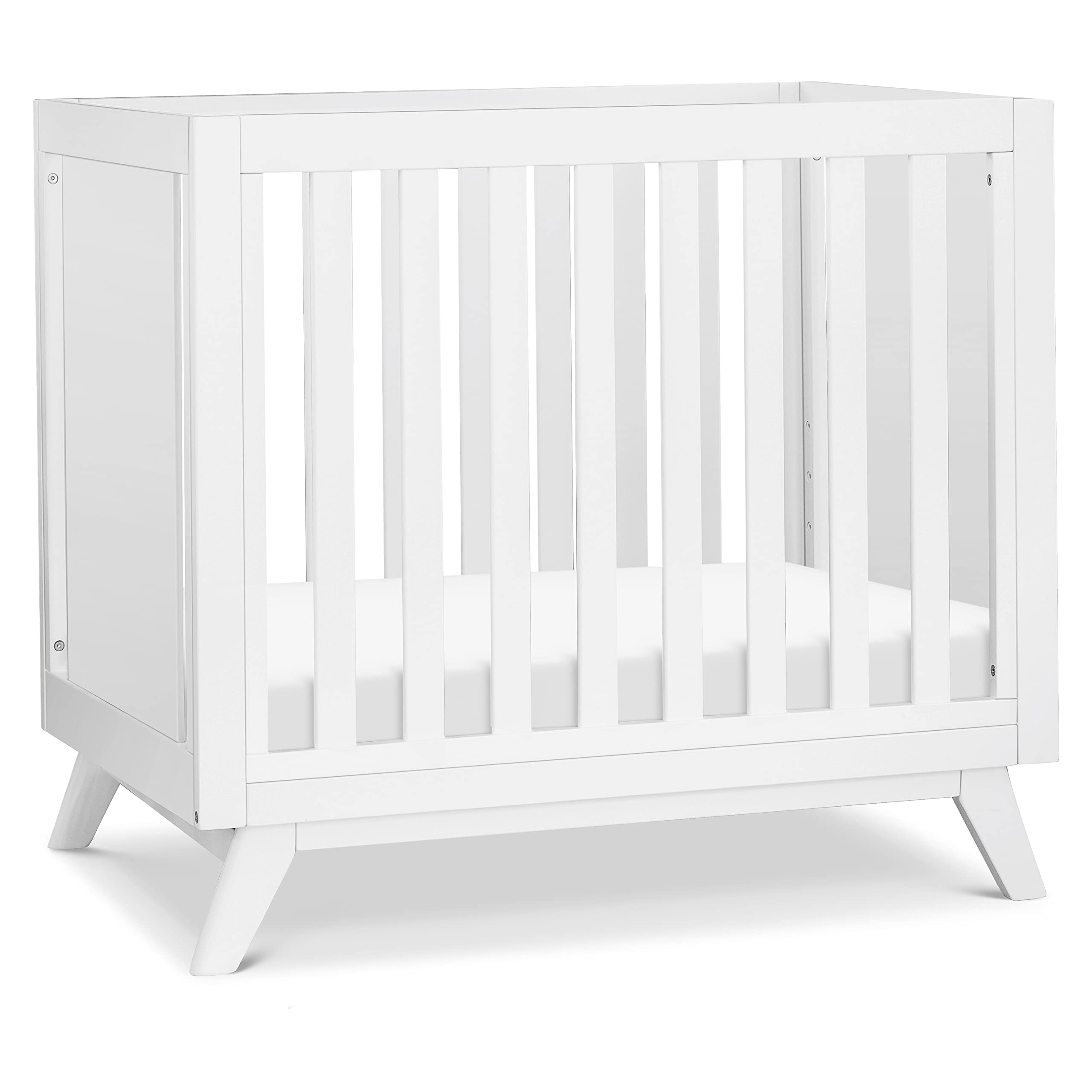DaVinci Otto 3-in-1 Convertible Mini Crib with 4