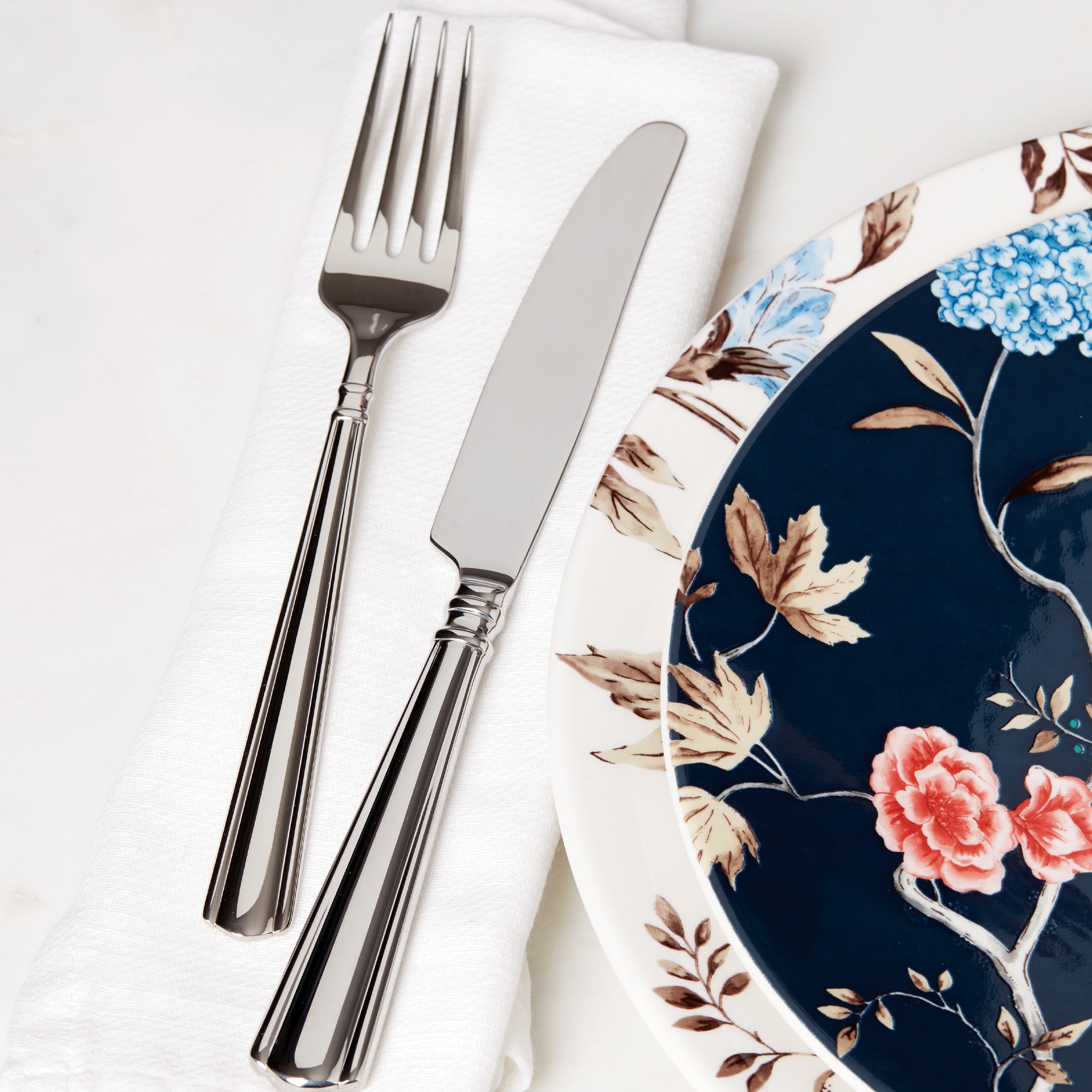 Amber Hill 65-Piece Stainless Steel Flatware Set - Elegant Cutlery for Dinnerware, Silverware for 12 Place Settings - Perfect for Weddings, Holidays & Formal Dining