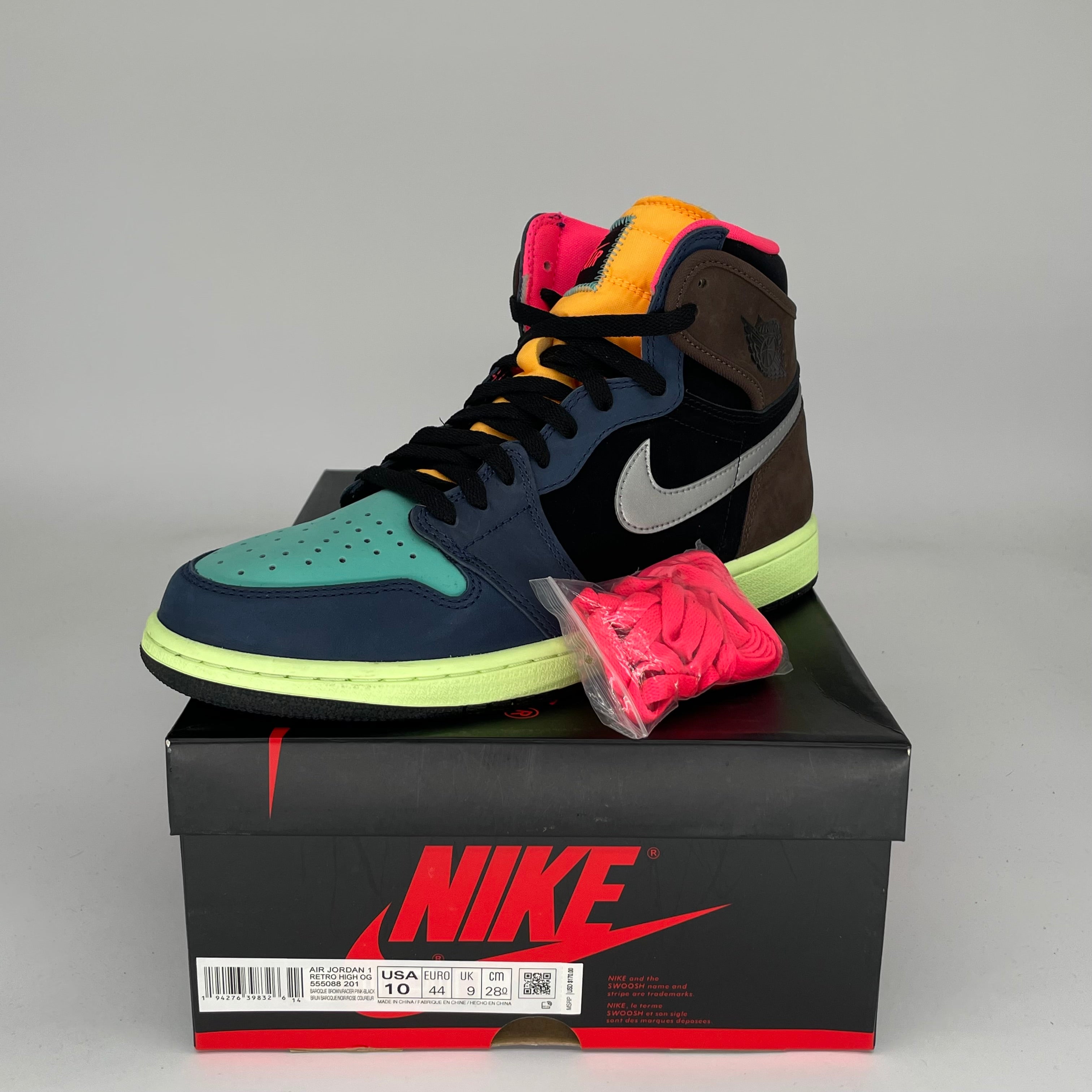 AIR JORDAN 1 Retro High OG 