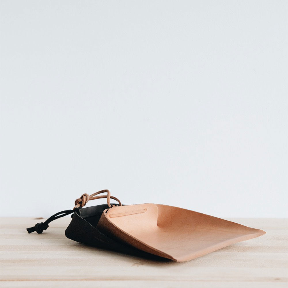 Premium Black Leather Dustpan - Heavy Duty & Stylish for Home, Office, and Workshop Cleaning