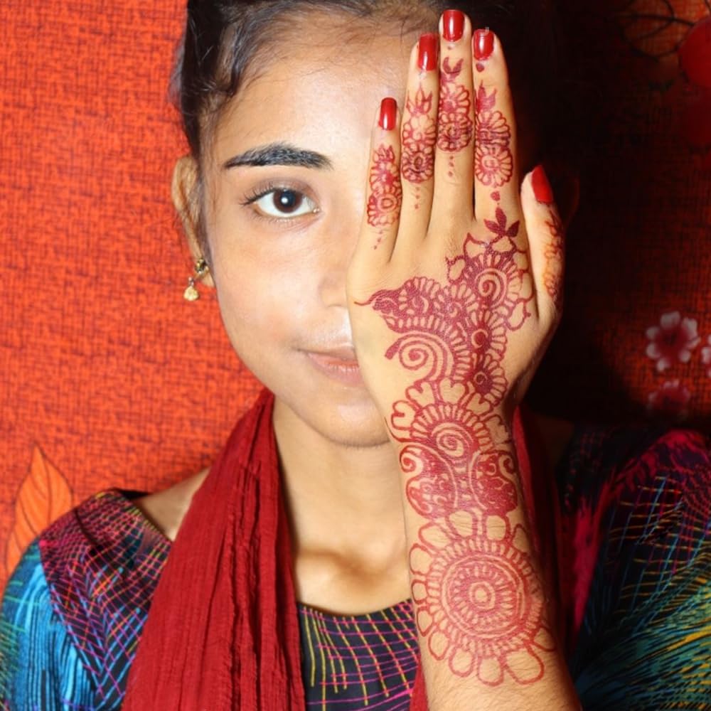 12 Sheets Henna Stencil Kit for Arm & Hand - Temporary Indian & Arabian Tattoo Designs with Glitter - DIY Airbrush Tattoo Stickers for Parties, Weddings & Festivals