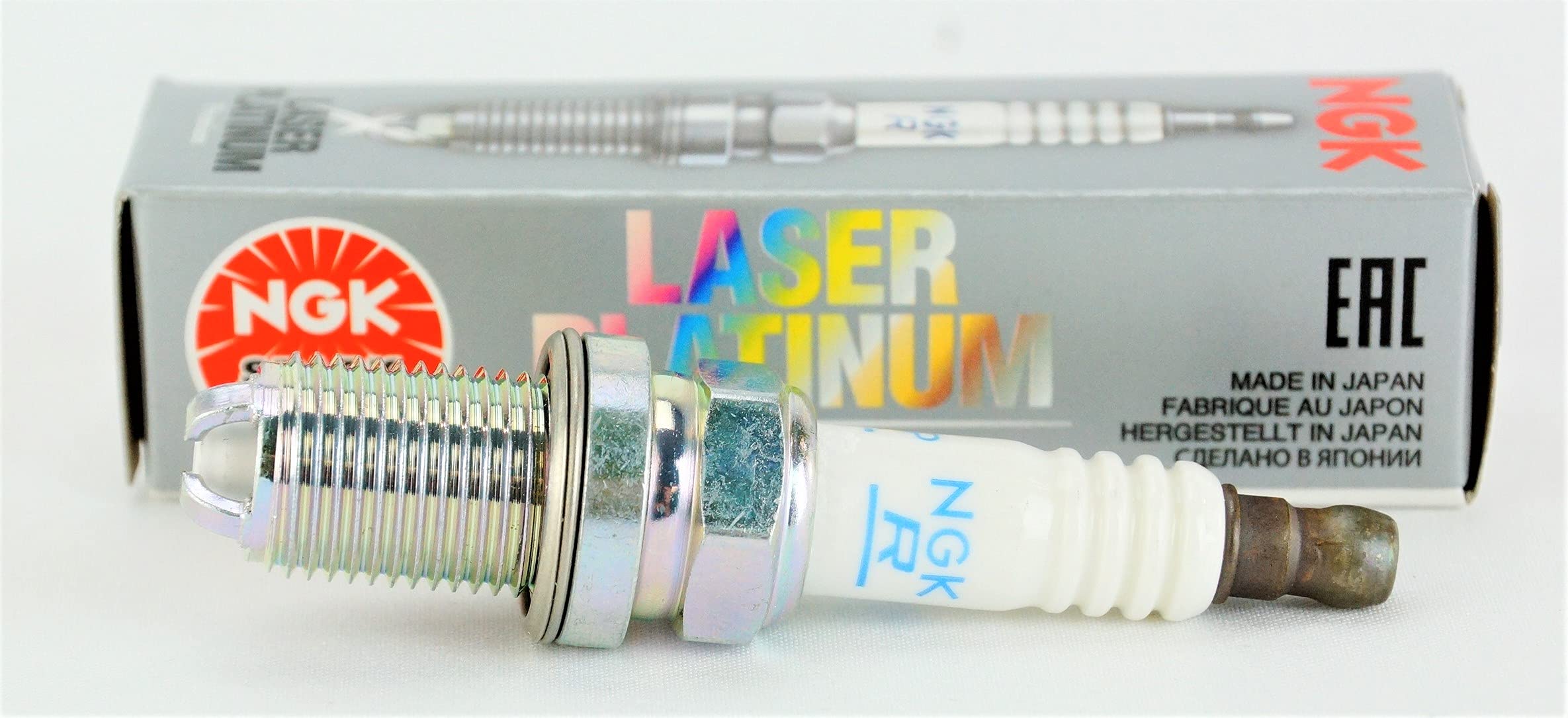 NGK 3199 Laser Platinum Spark Plugs BKR6EQUP (4 Pack) - High Performance Spark Plugs for Honda, Toyota, Nissan - Perfect for Engine Tuning & Performance Upgrades