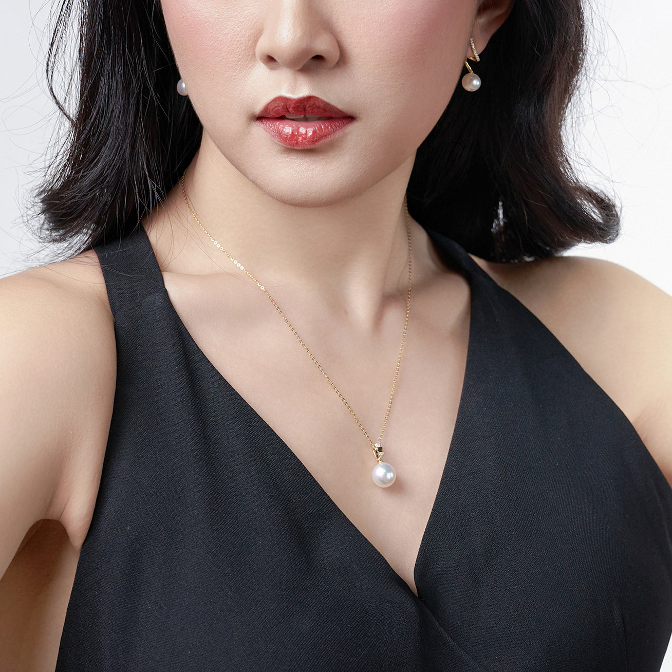 18K Solid Gold Australian White Diamond Saltwater Pearl Necklace - Elegant Bridal Jewelry & Anniversary Gift for Women (KN00198) | Perfect for Weddings, Parties & Special Occasions