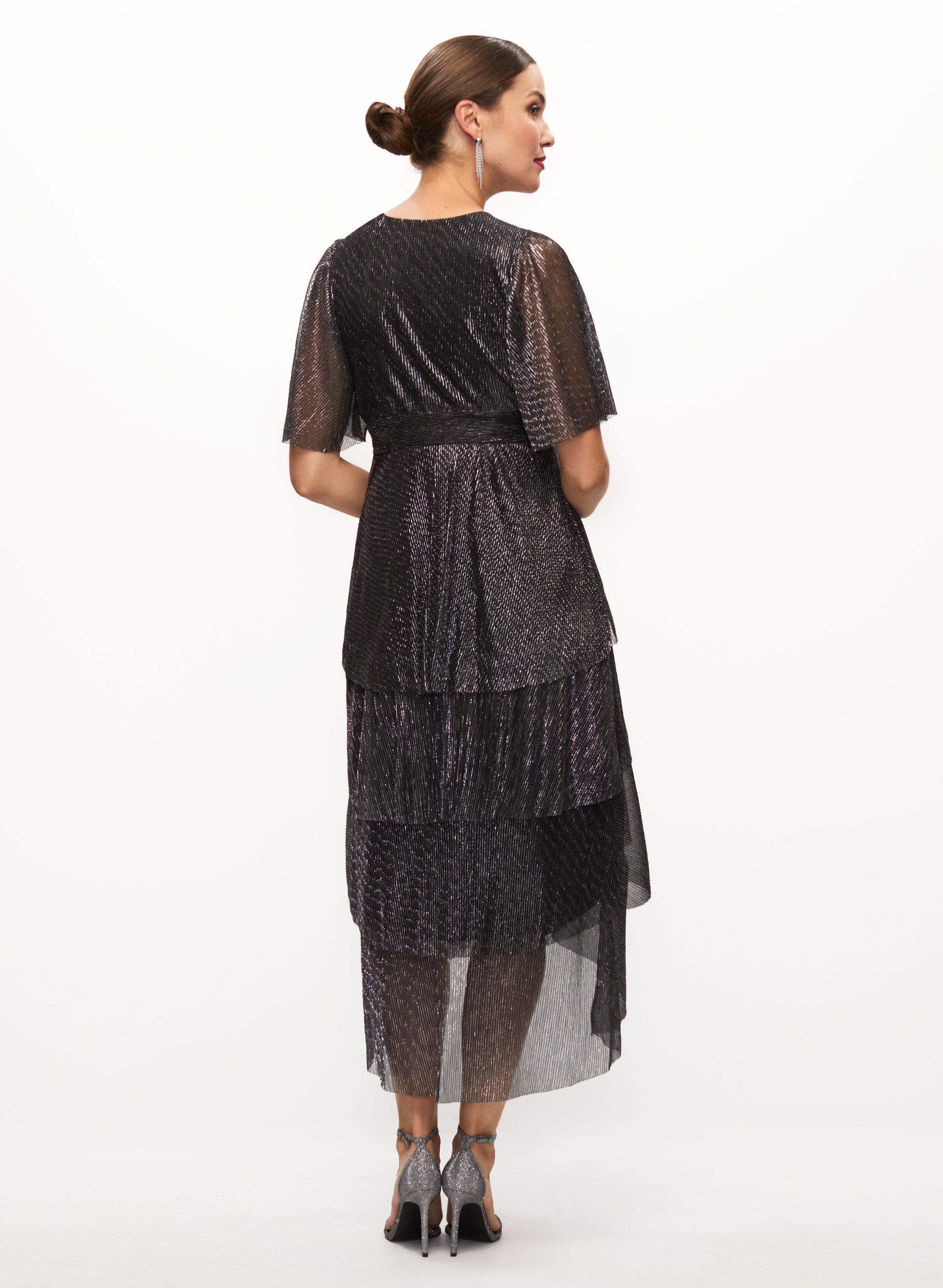 Elegant Asymmetric Tiered Metallic Party Dress for Women - Perfect for Evening Events, Prom & Special Occasions