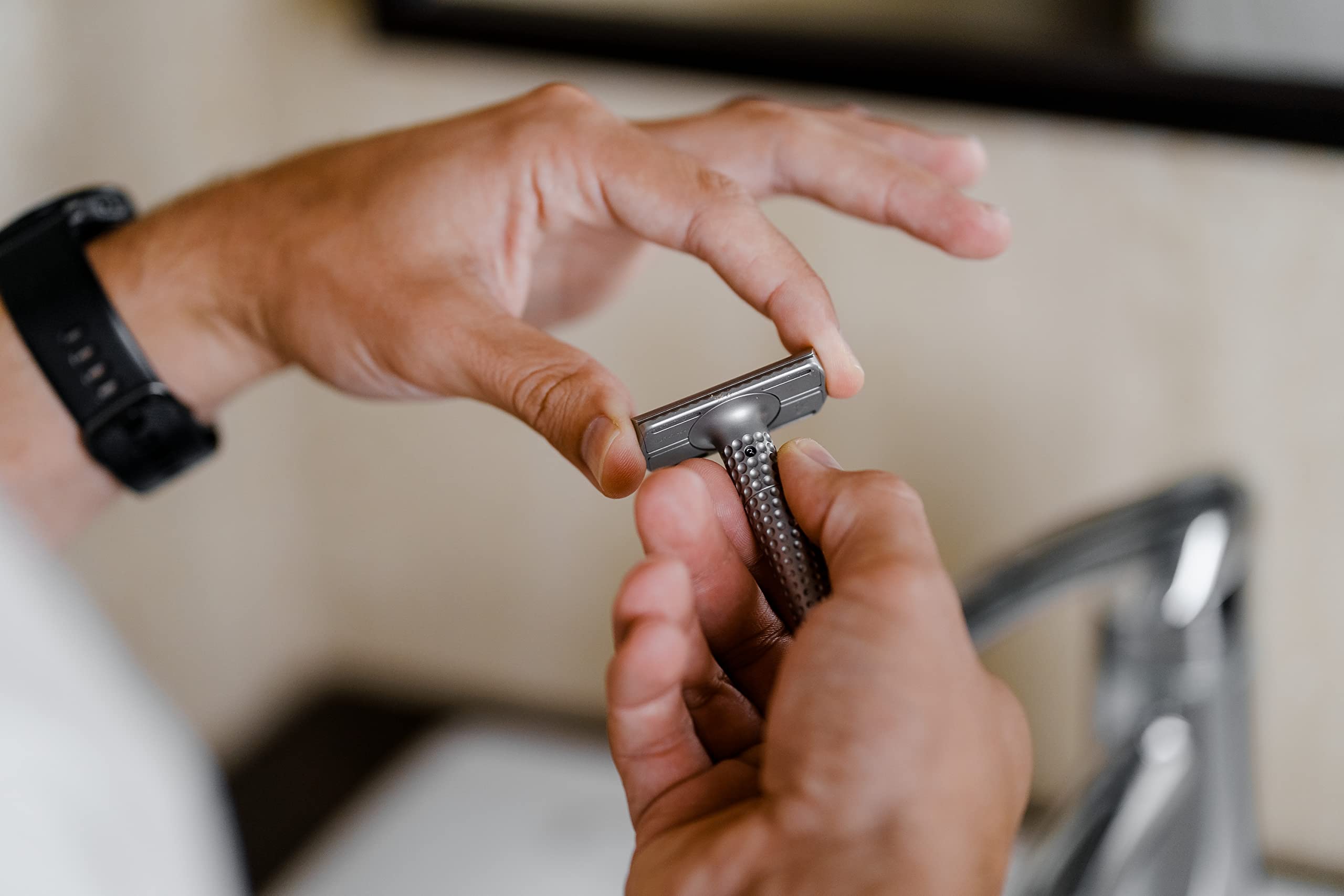 Premium Tatara Muramasa Adjustable Safety Razor - Stainless Steel Eco-Friendly Shaving Razor for Men | Perfect for Wet Shaving, Travel & Sustainable Grooming Routine