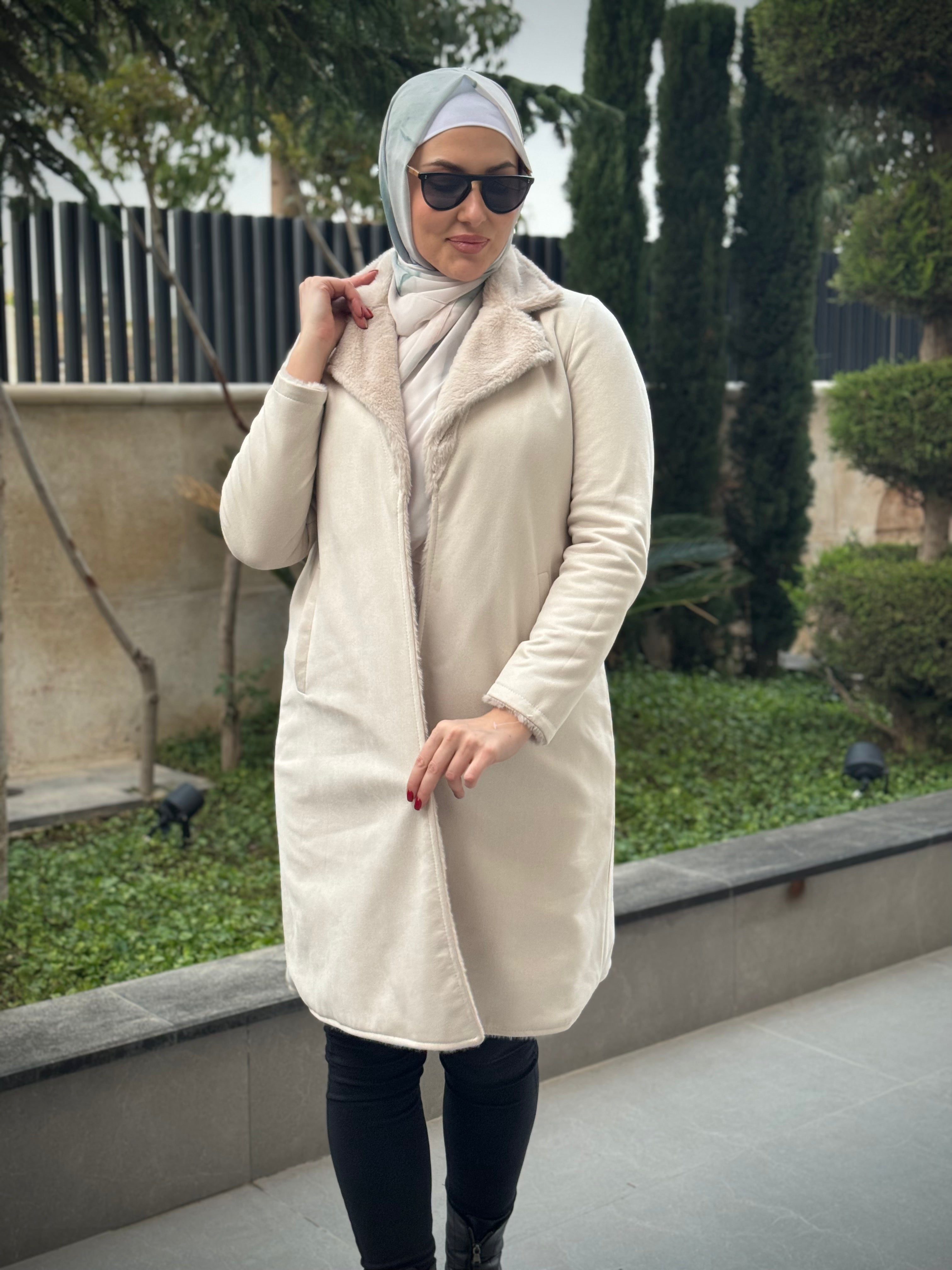 Double Face Fur Jacket for Women - Soft & Warm Reversible Winter Coat - Perfect for Outdoor Activities & Casual Wear