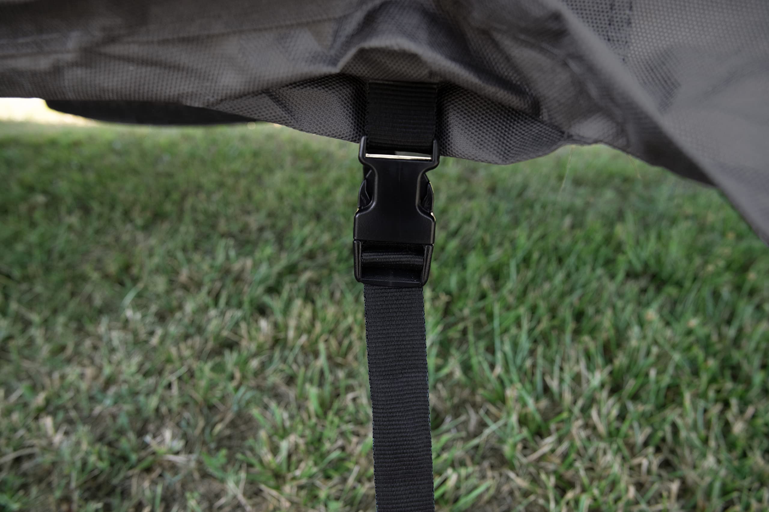 Camco ULTRAGuard 30-32-Foot RV Cover for Travel Trailers & Class C Motorhomes | Zippered Entry Doors & Ventilated Design | Durable Spunbond Polypropylene Material | Includes Storage Bag | Perfect for Winter Storage & Outdoor Protection