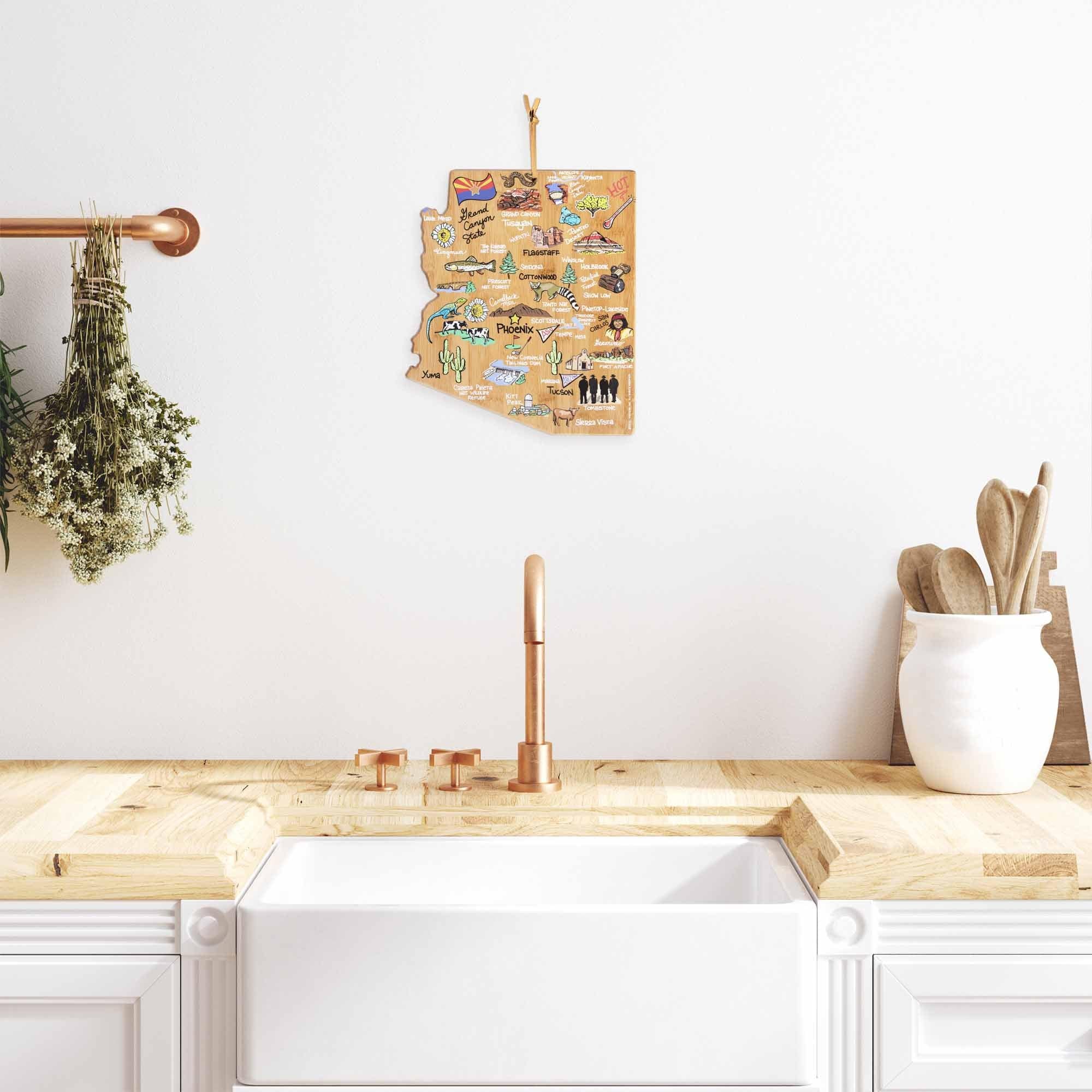 Premium Arizona Wood Cutting Board with Fish Kiss™ Artwork - Durable Kitchen Chopping Board for Meat, Vegetables & Cheese - Perfect for Home Cooking & Gift Giving