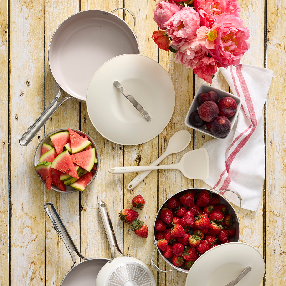 Nova Ceramic Nonstick 10-Piece Cookware Set - Cream White | Non-Toxic PFOA-Free Pots & Pans for Healthy Cooking | Perfect for Frying, Sautéing, Boiling & Baking in Modern Kitchens