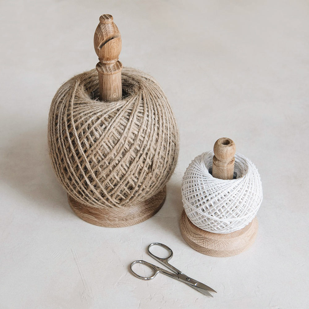 Premium Oak Twine Stand - Natural Wood Rope Holder for Crafting, Gift Wrapping & Home Decor | Perfect for DIY Projects, Scrapbooking & Farmhouse Style Decorations