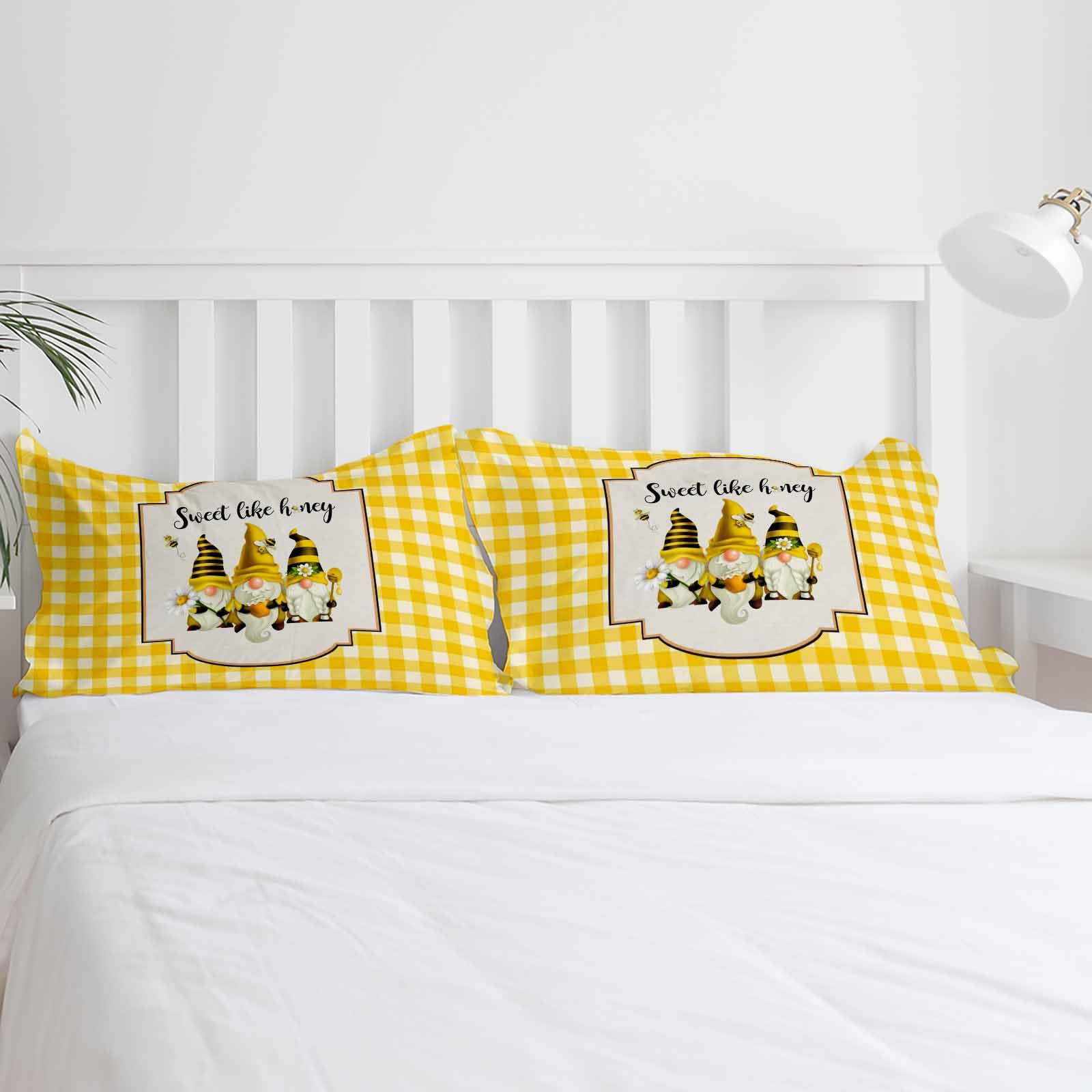 Sweet Like Honey Summer Bee Gnome Daisy Yellow Buffalo Check Plaid Duvet Cover 4-Piece Set with Zipper Closure & Corner Ties - California King Size Bedding for Spring & Summer Decor
