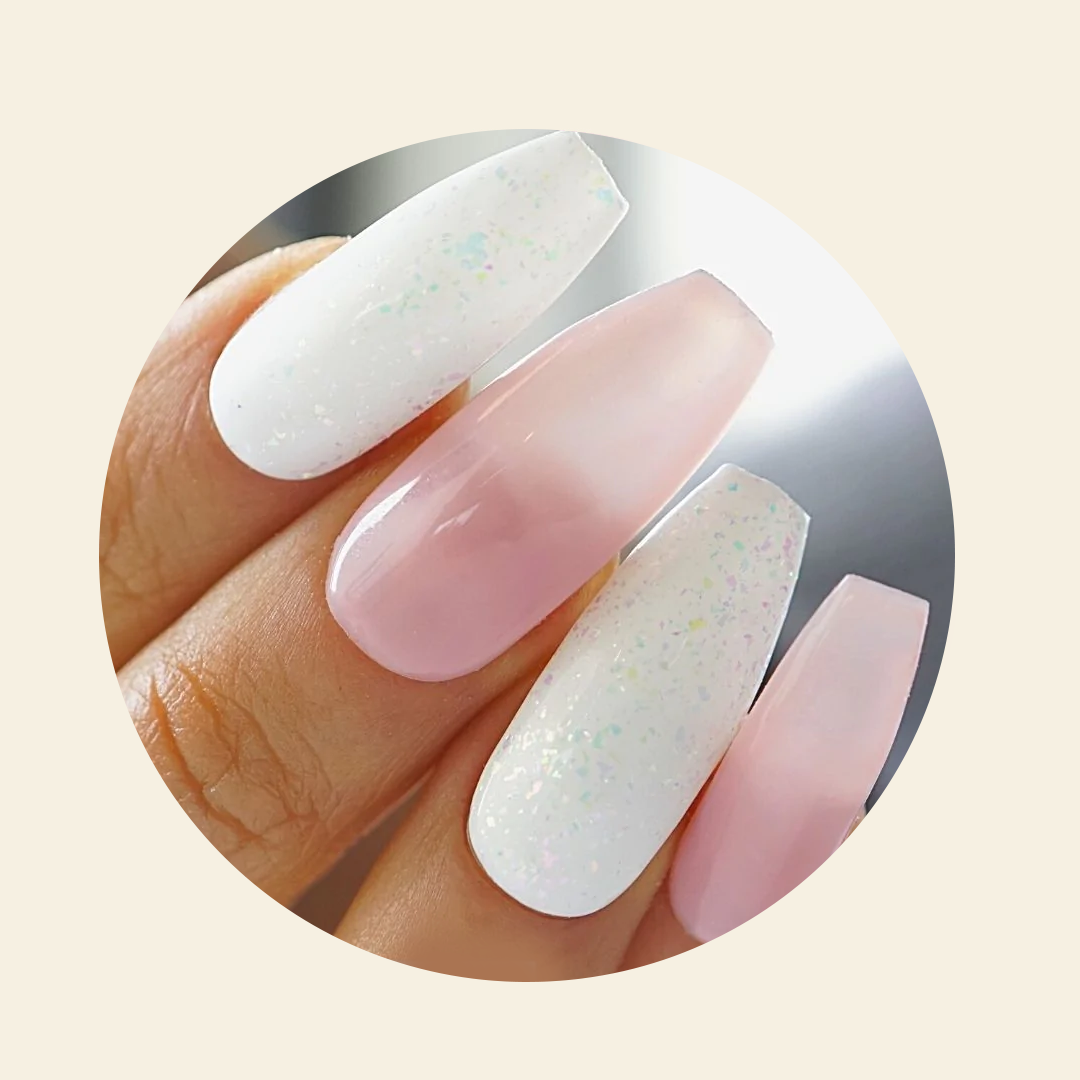 Mitty Platinum Glitter Candy Shine 15ml - Vegan Nail Polish for Women, Long Lasting High Shine Glitter Nail Art Polish, Perfect for Parties, Holidays & Special Occasions