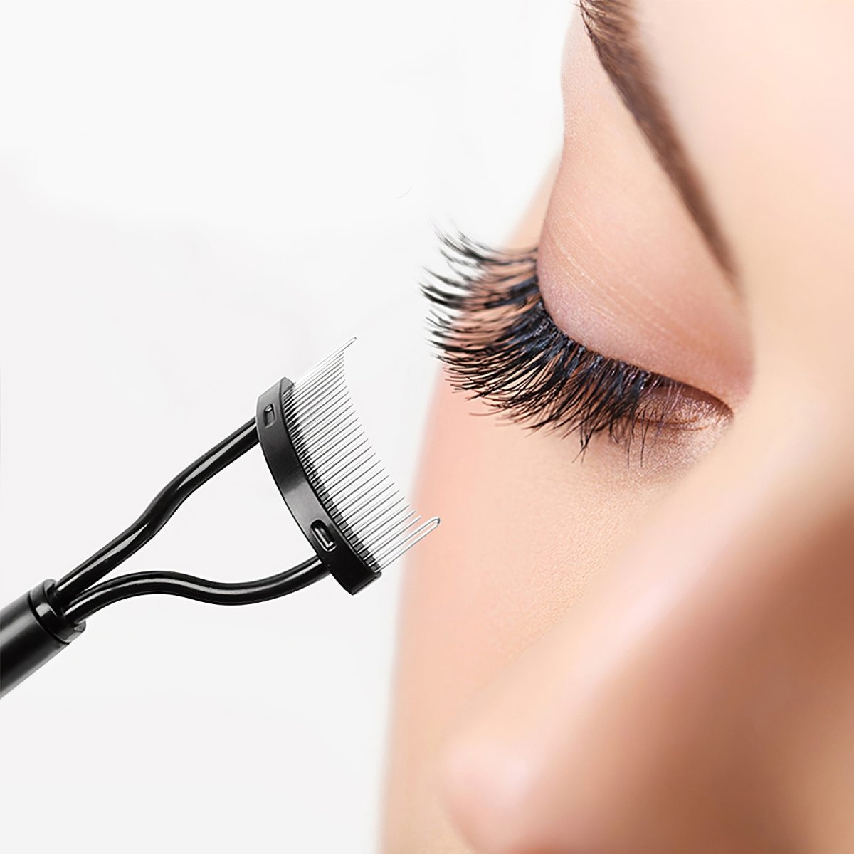 Professional Eyebrow & Eyelash Comb Brush GZ001 - Precise Grooming for Perfect Brows & Lashes - Ideal for Makeup Artists & Home Beauty Care