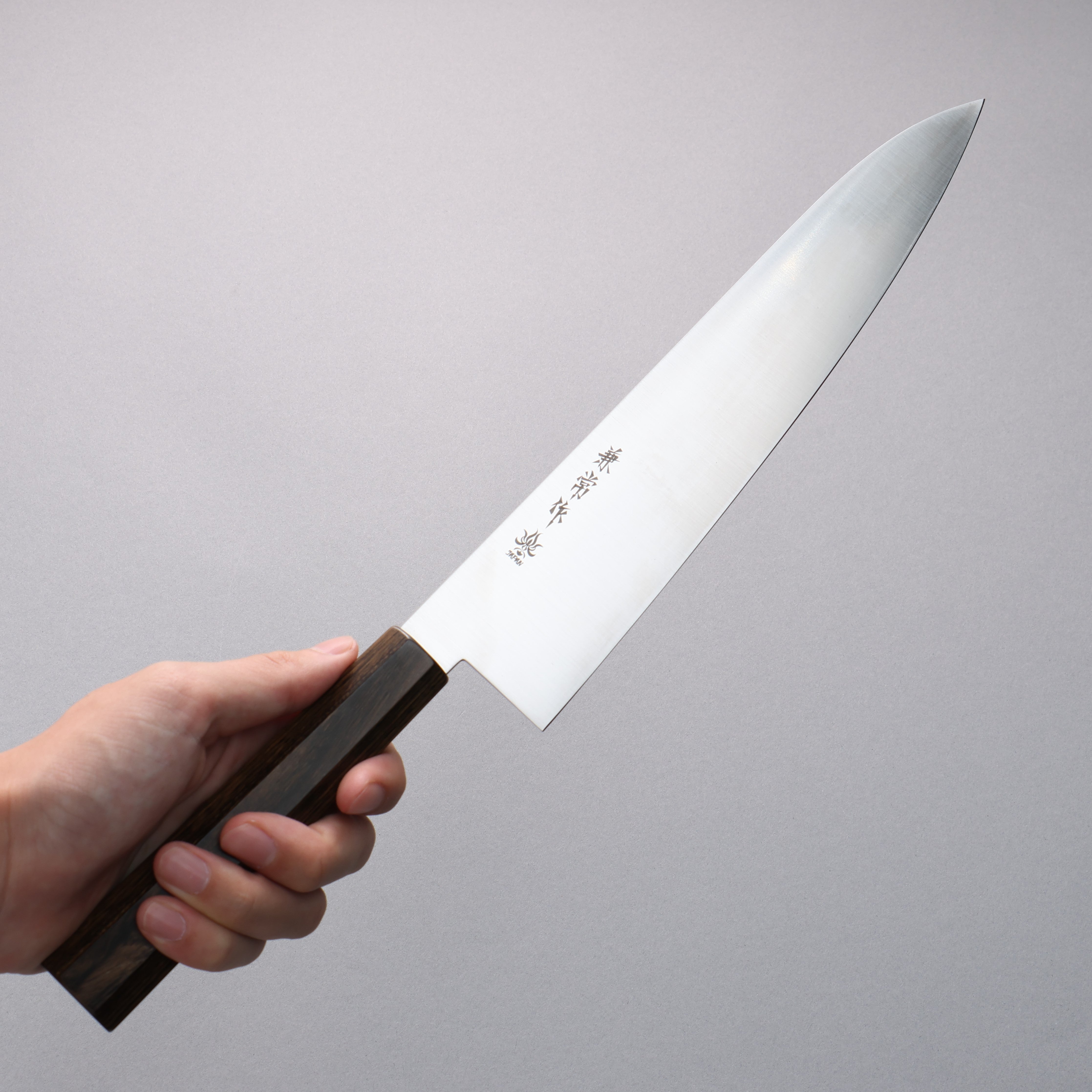 Premium Kanetsune Ichizu VG10 Gyuto Chef Knife 240mm - Japanese Damascus Steel Blade with Brown Pakka Wood Handle - Perfect for Sushi, Meat Cutting & Professional Kitchen Use
