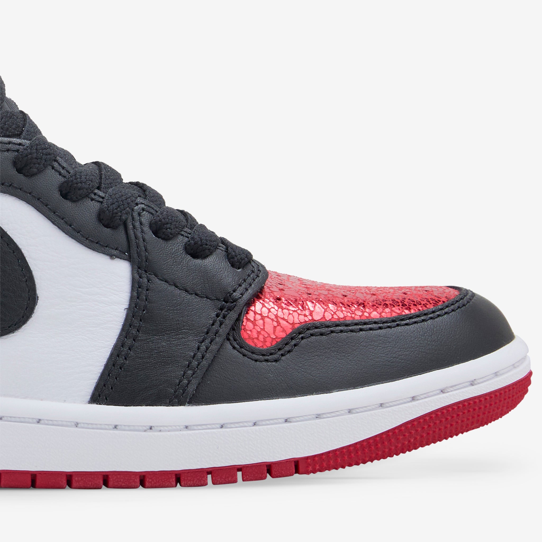 Women's Air Jordan 1 Retro High OG Sneakers - Varsity Red, Black & White Colorway | Basketball Shoes for Women | Perfect for Streetwear, Gym & Casual Outfits
