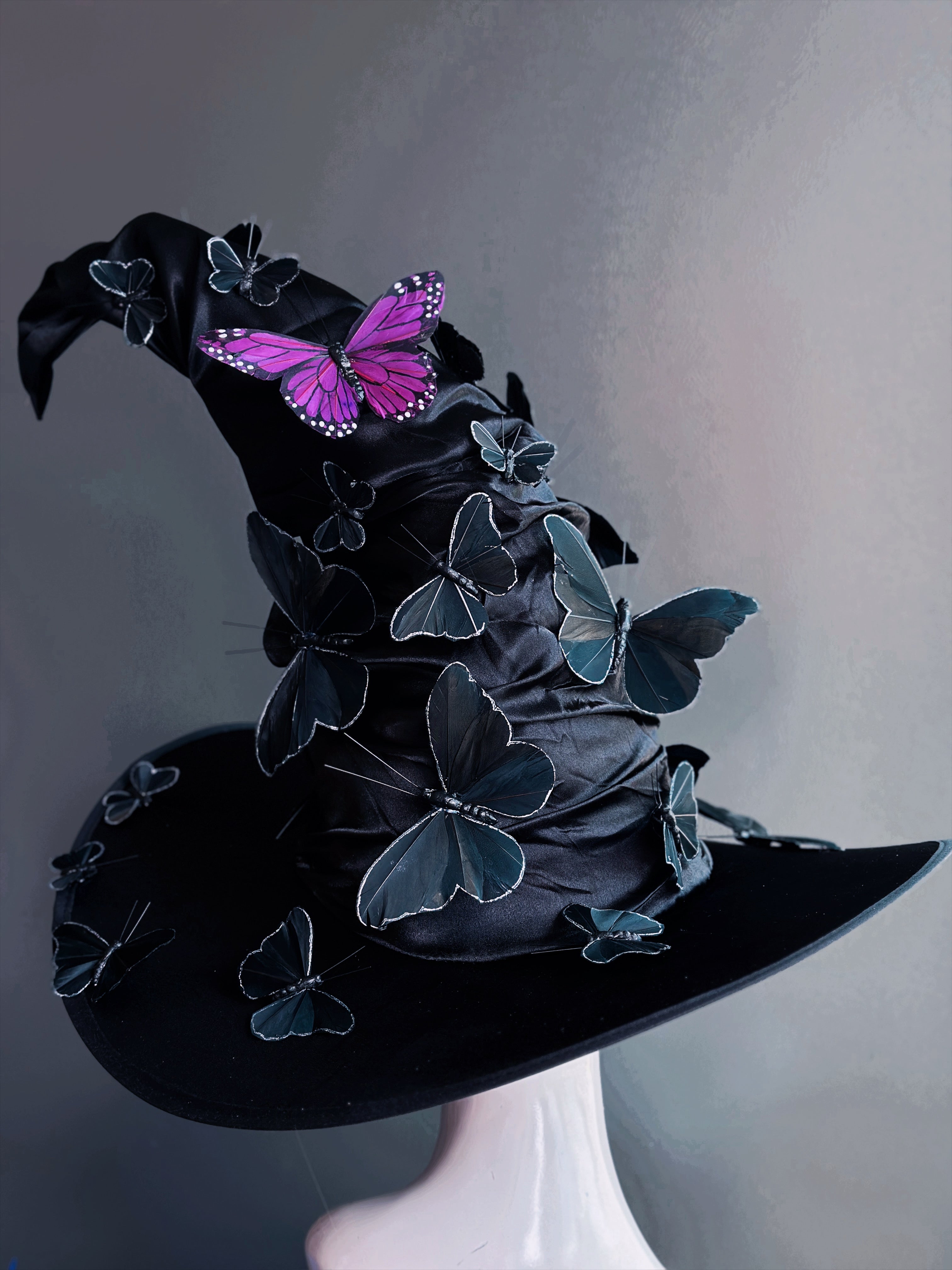 Signature Witch Hat - Elegant Black Forest Design for Halloween Costumes & Witch-Themed Parties | Perfect for Cosplay, Witchcraft, and Spooky Events