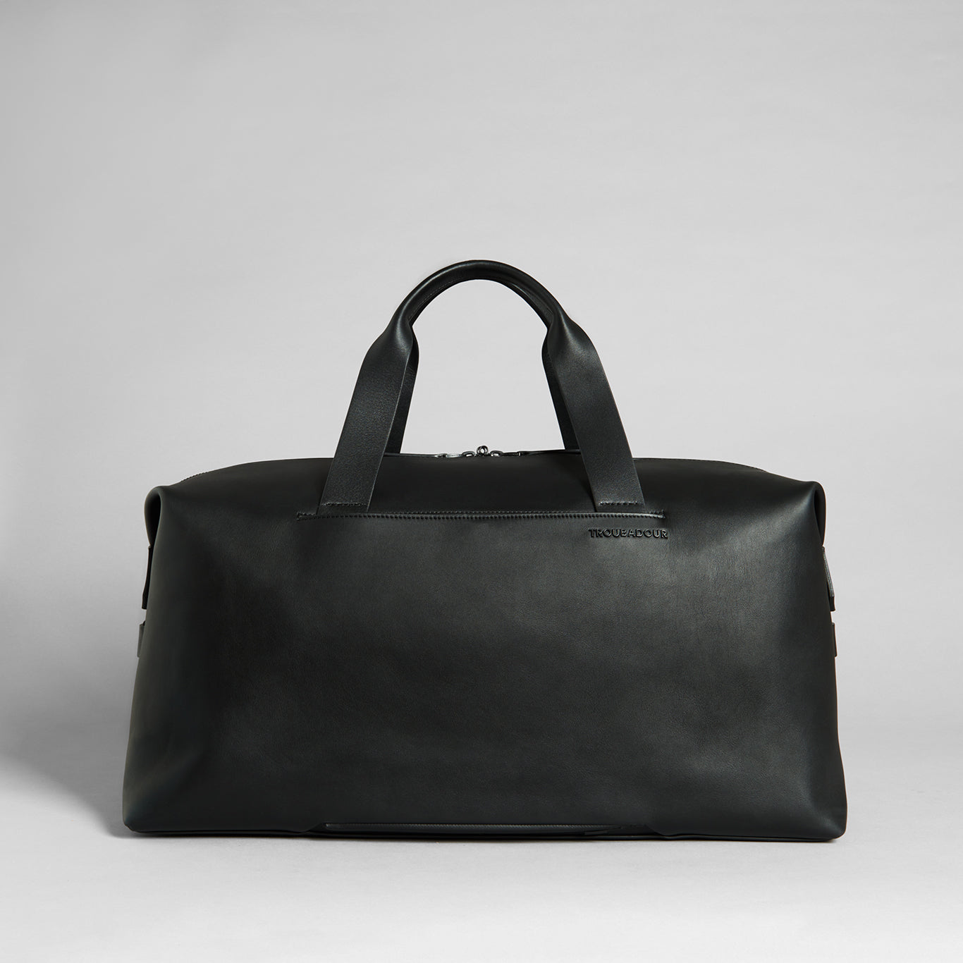 Premium Genuine Leather Duffle Bag for Travel & Gym - Stylish Carry-On Luggage for Men & Women - Perfect for Business Trips, Weekend Getaways & Workouts