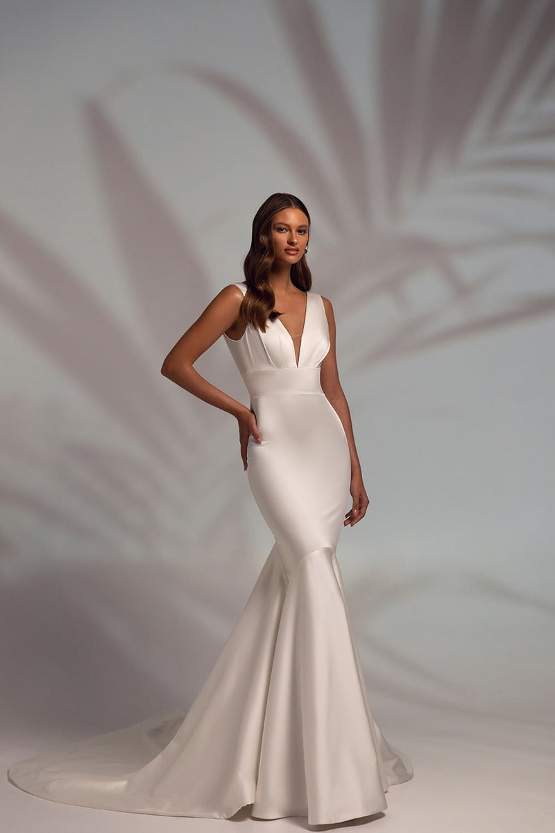 Elegant and Stylish Women's Fashion Dress - Perfect for Parties, Weddings & Special Occasions