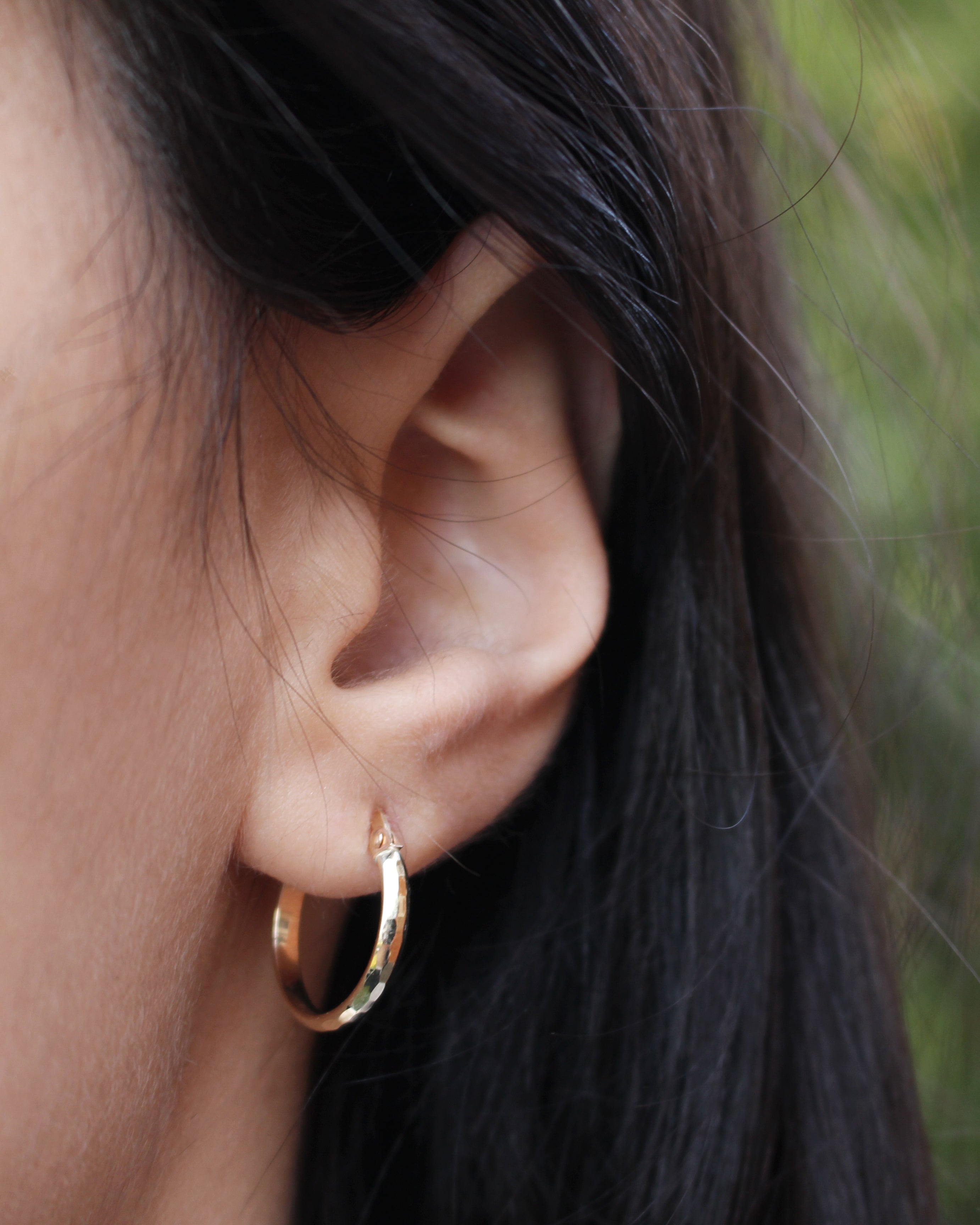 9ct Yellow Gold 15mm Diamond Cut Hoop Earrings for Women - Elegant Everyday Jewelry for Work, Party & Special Occasions