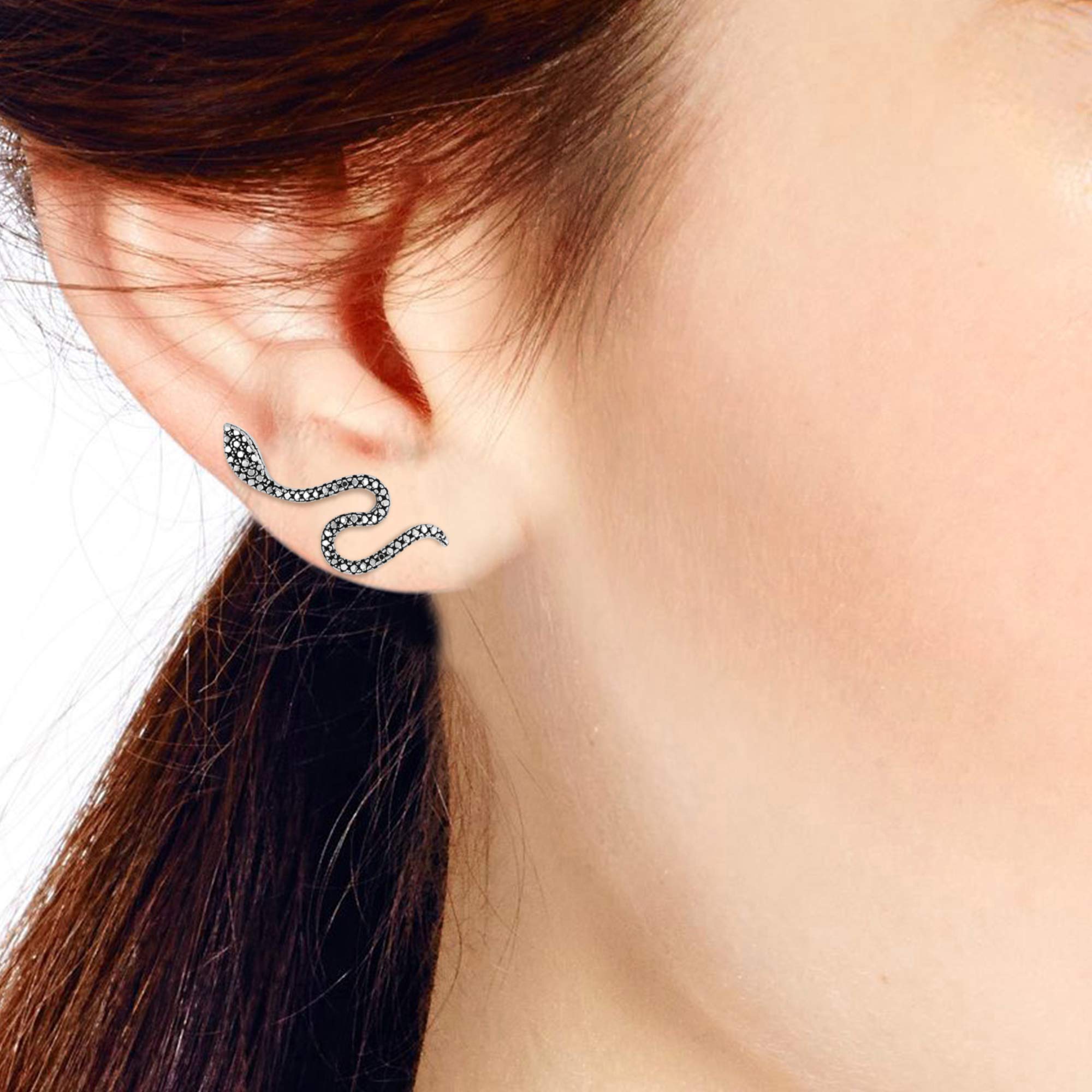 AeraVida Sterling Silver Snake Crawler Earrings for Women | Minimalist Reptile Inspired Textured Coiled Earrings | Animal Jewelry | Casual & Boho Style | Perfect for Everyday Wear, Parties & Gifts