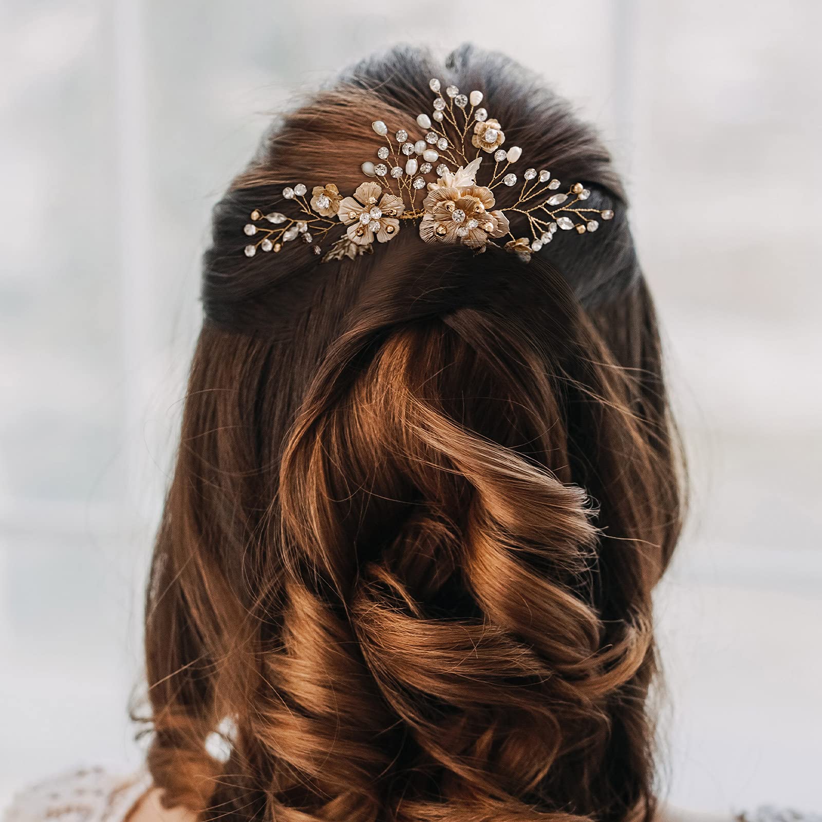 Elegant Pearl Flower Wedding Hair Comb - Gold Bridal Hair Accessory for Bride | Perfect for Weddings, Prom & Special Occasions