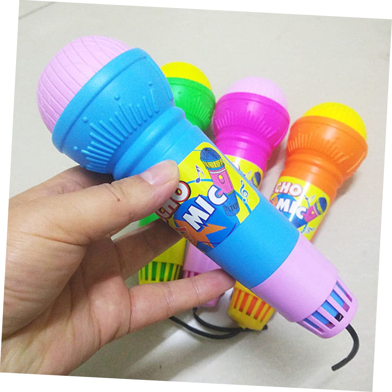 BCOATH 8-Piece Kids Microphone Set - Mini Plastic Toy Microphones with Echo Effect, Handheld Fake Microphone for Children - Perfect for Singing, Karaoke, Role Play & Birthday Party Gifts