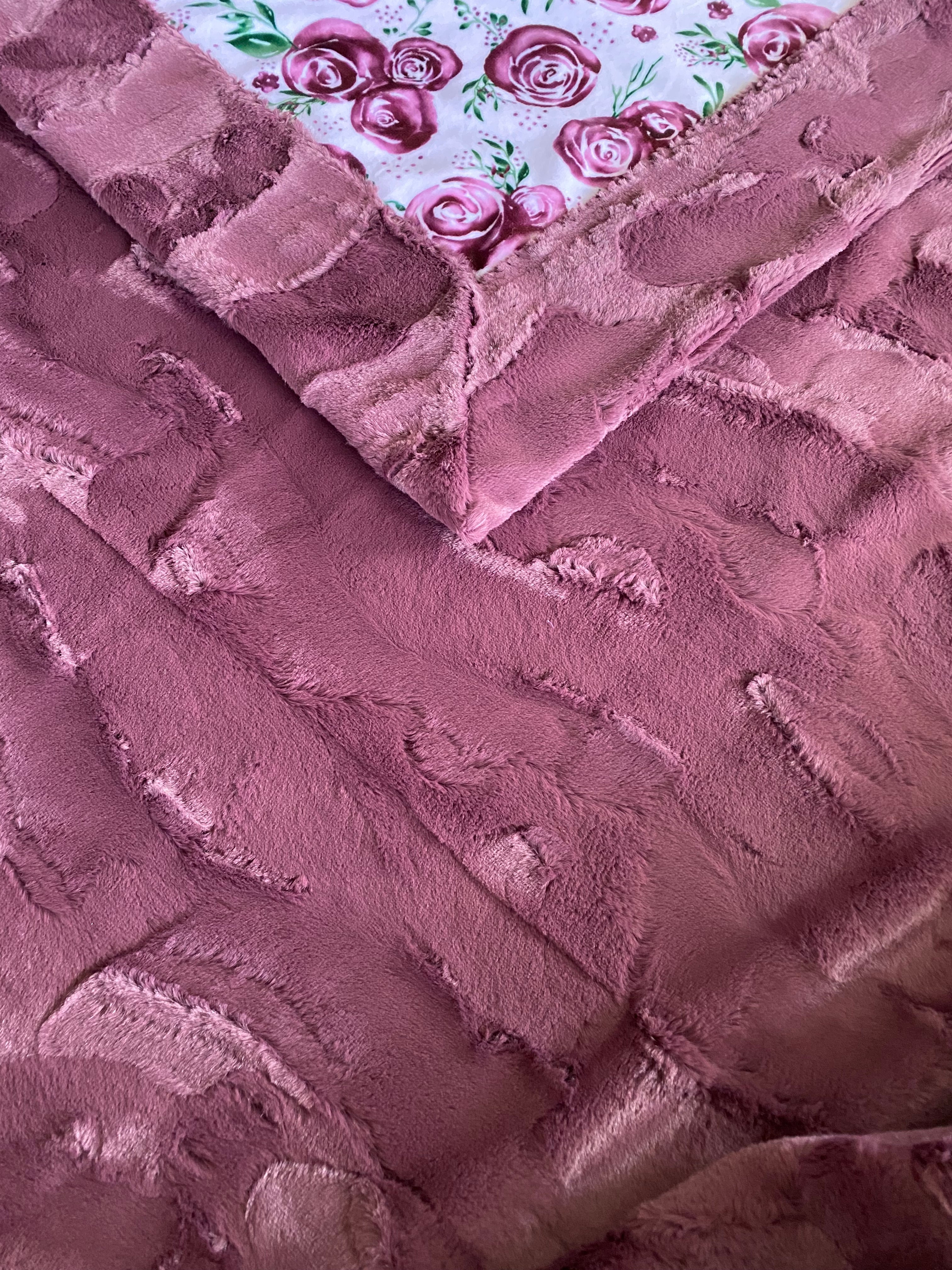 Luxury Rose Merlot Minky Blanket - Super Soft Plush Throw 53x63 Inches for Cozy Nights, Gifts, and Home Decor