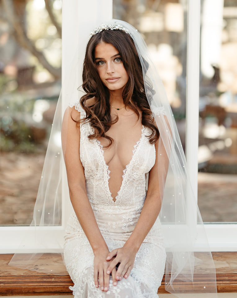 Elegant One Tier Wedding Veil with Double Pearl Scatter - Soft Tulle Bridal Accessory for Dreamy Look | Perfect for Church Ceremony, Outdoor Weddings & Photography