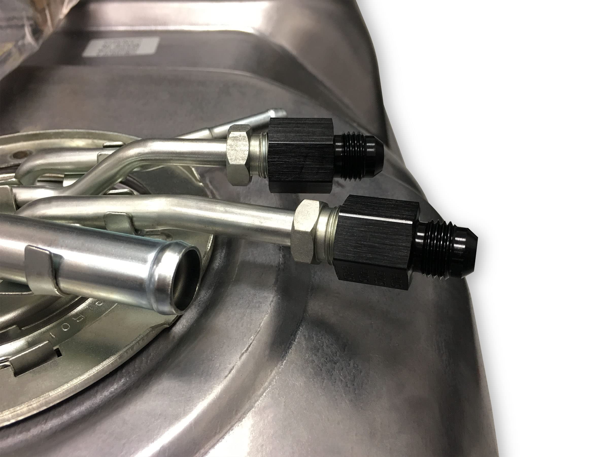Earl's Female 14mm x 1.5 Saginaw Black Power Steering Fitting - Perfect for GM, Chevy, and Ford Performance Upgrades