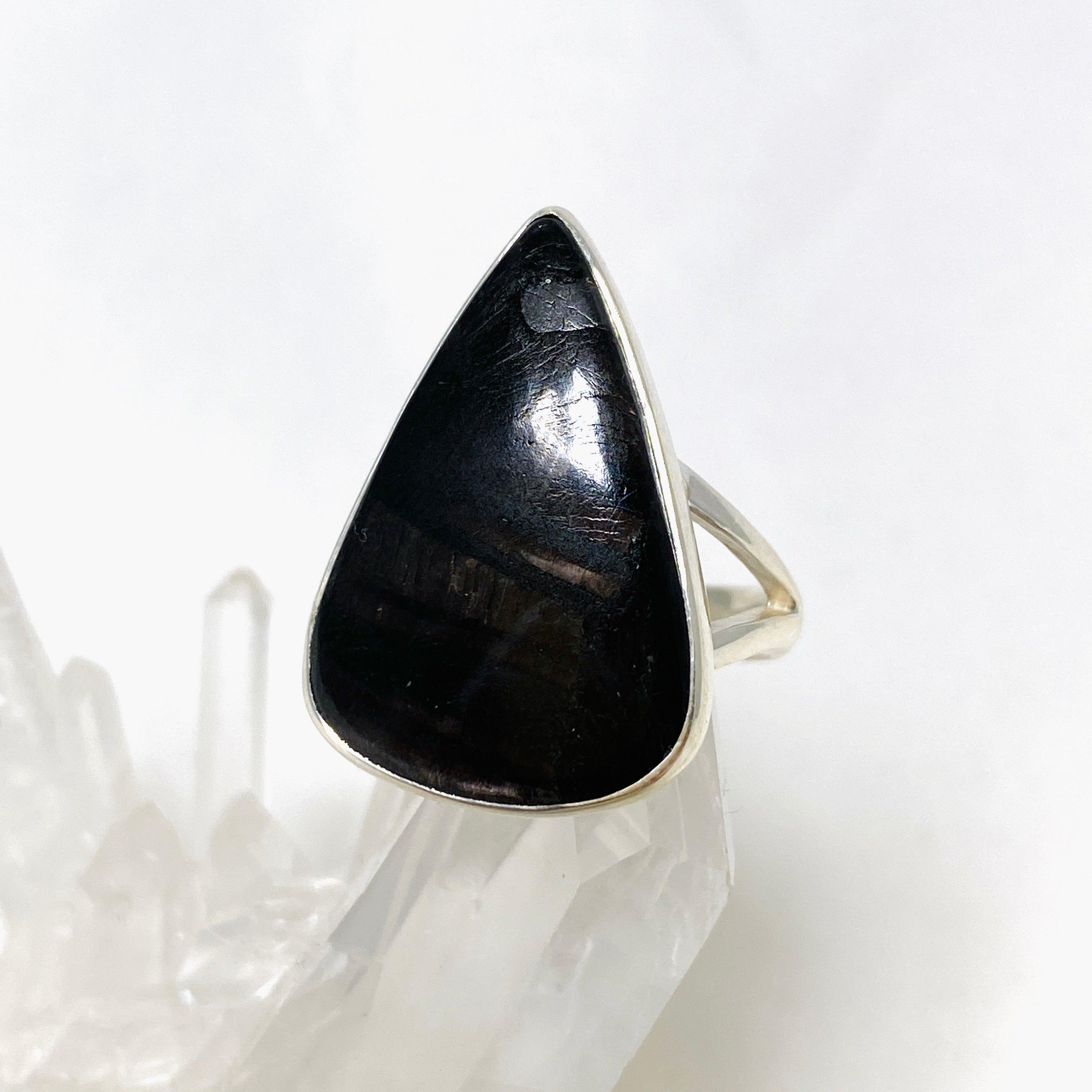 Hypersthene Teardrop Split Band Ring - Size 8 - KRGJ3150 - Elegant Jewelry for Women, Perfect for Weddings, Parties & Everyday Wear