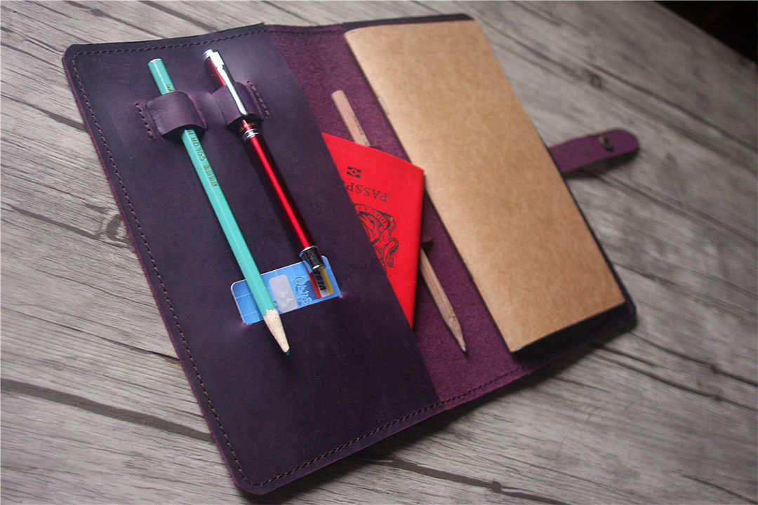 Personalized Leather Travel Journal Notebook - Custom Name & Date - Perfect for Adventure, Vacation & Gift Giving