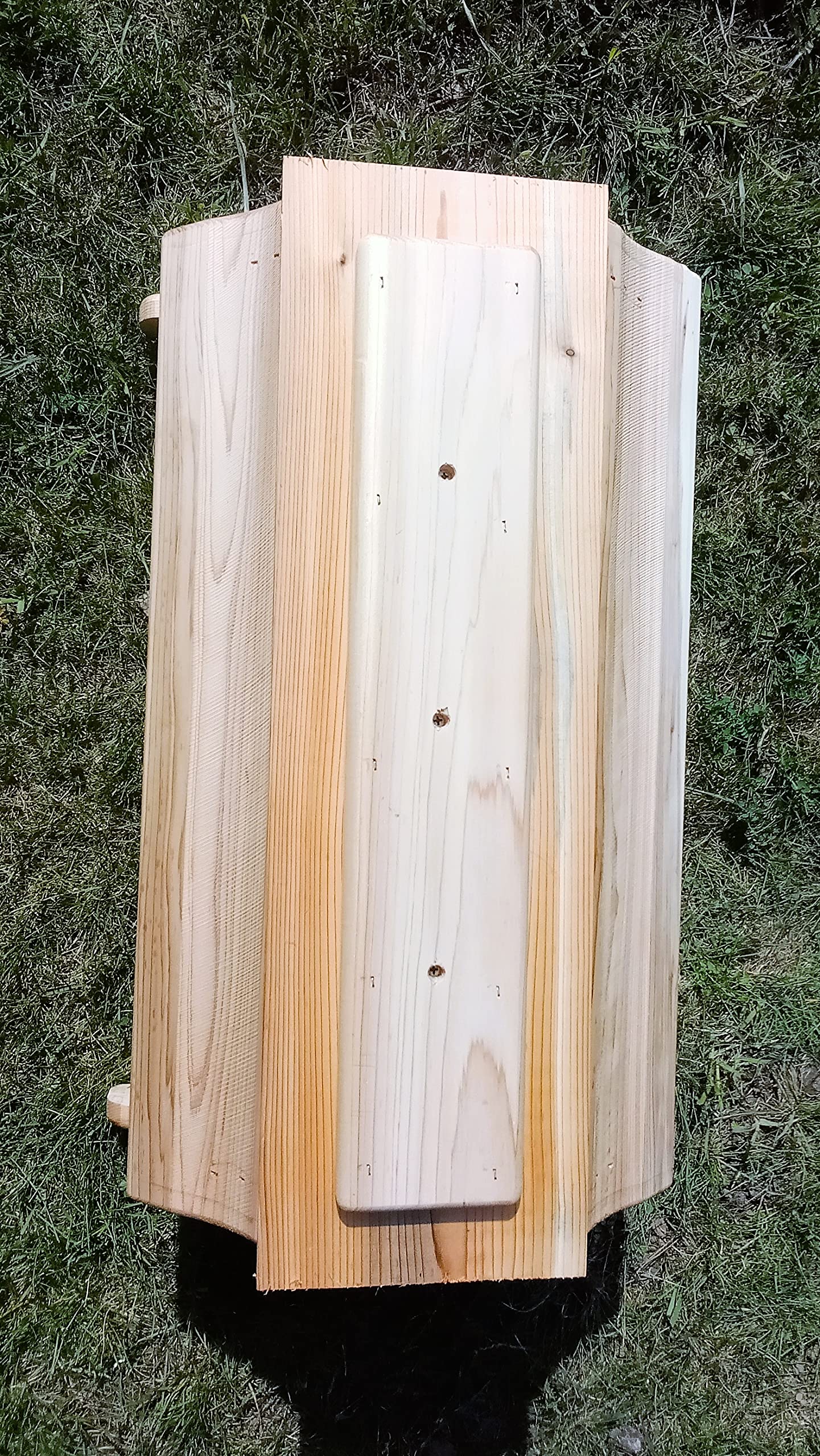 24 Inch Cedar Wood Post Mount Bird Feeder - Durable Outdoor Bird Feeder for Garden, Yard & Patio - Attracts Cardinals, Finches & Wild Birds - Weather Resistant & Easy to Fill