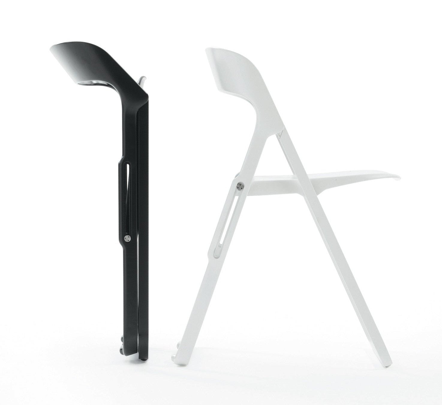 Casamania Bek Folding Chair - Lightweight Portable Indoor Outdoor Chair for Home, Camping, Picnics & Events