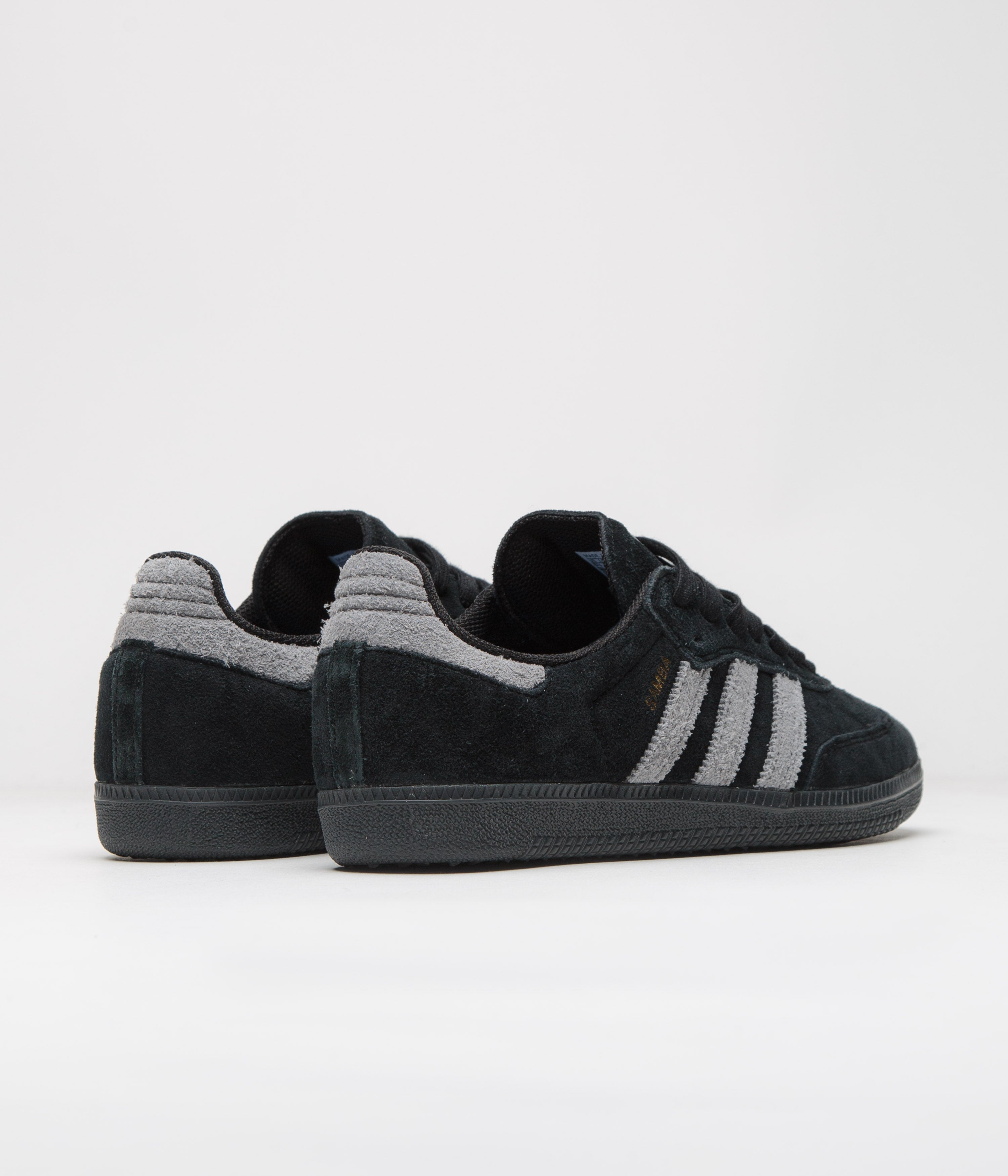 Adidas Samba ADV Sneakers - Core Black/Grey Four/Gold Metallic - Men's Casual Shoes for Streetwear & Everyday Wear