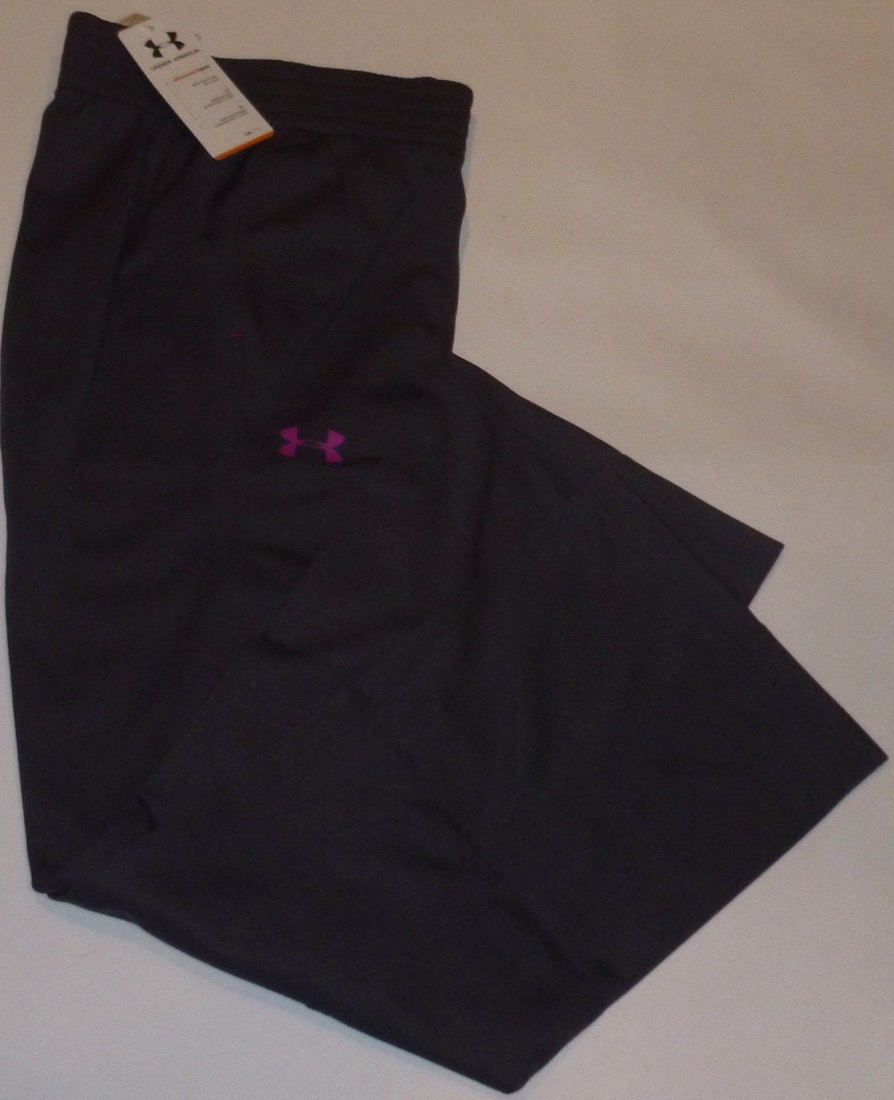Under Armour Women's All-Season Charcoal Fitness Pants - Size 10 Small - Perfect for Gym, Yoga & Outdoor Workouts