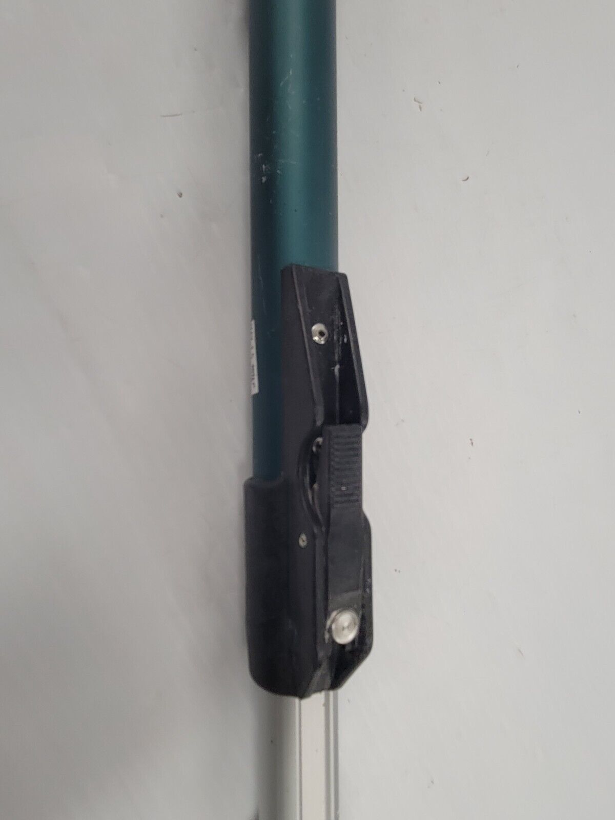 Northstar Adjuster Mud Box Handle - Heavy Duty Tool for Drywall and Plaster Work - Perfect for Construction and Home Renovation Projects