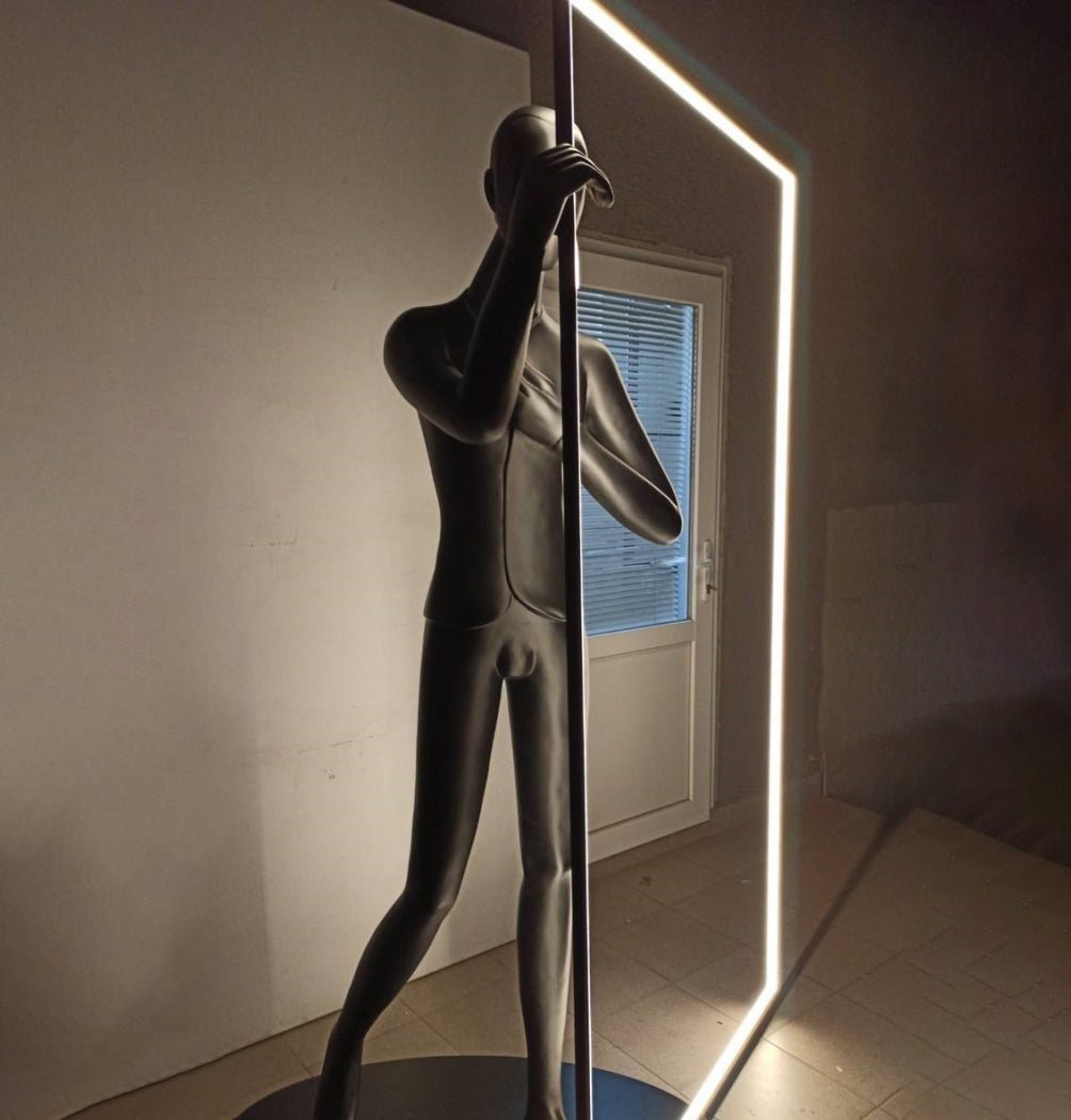 Modern Mirror Sculpture Floor Lamp - Elegant Home Decor for Living Room, Bedroom & Office - Adjustable Brightness & Energy Efficient LED Lighting