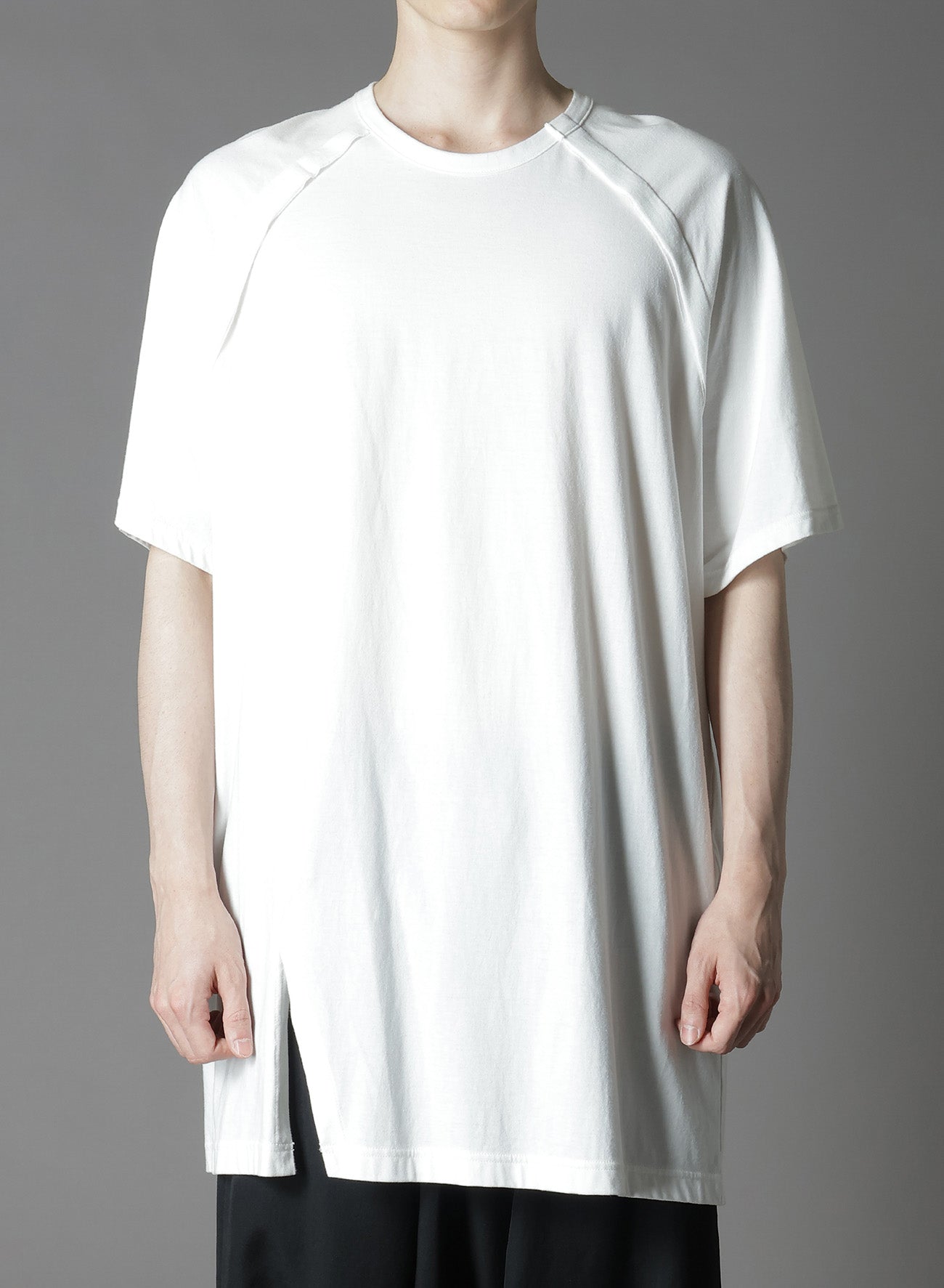 Soft Cotton Jersey Raglan T-Shirt with Front Slit & Short Sleeves - Casual Comfort Wear for Everyday Outfits, Street Style & Lounge