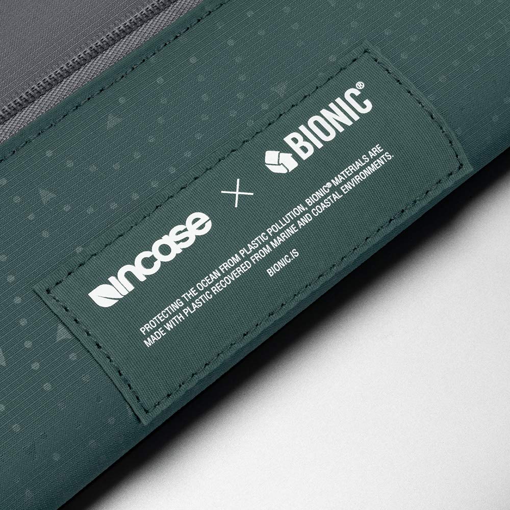 **Eco-Friendly Incase Compact Bionic Sleeve for MacBook Pro 15.4