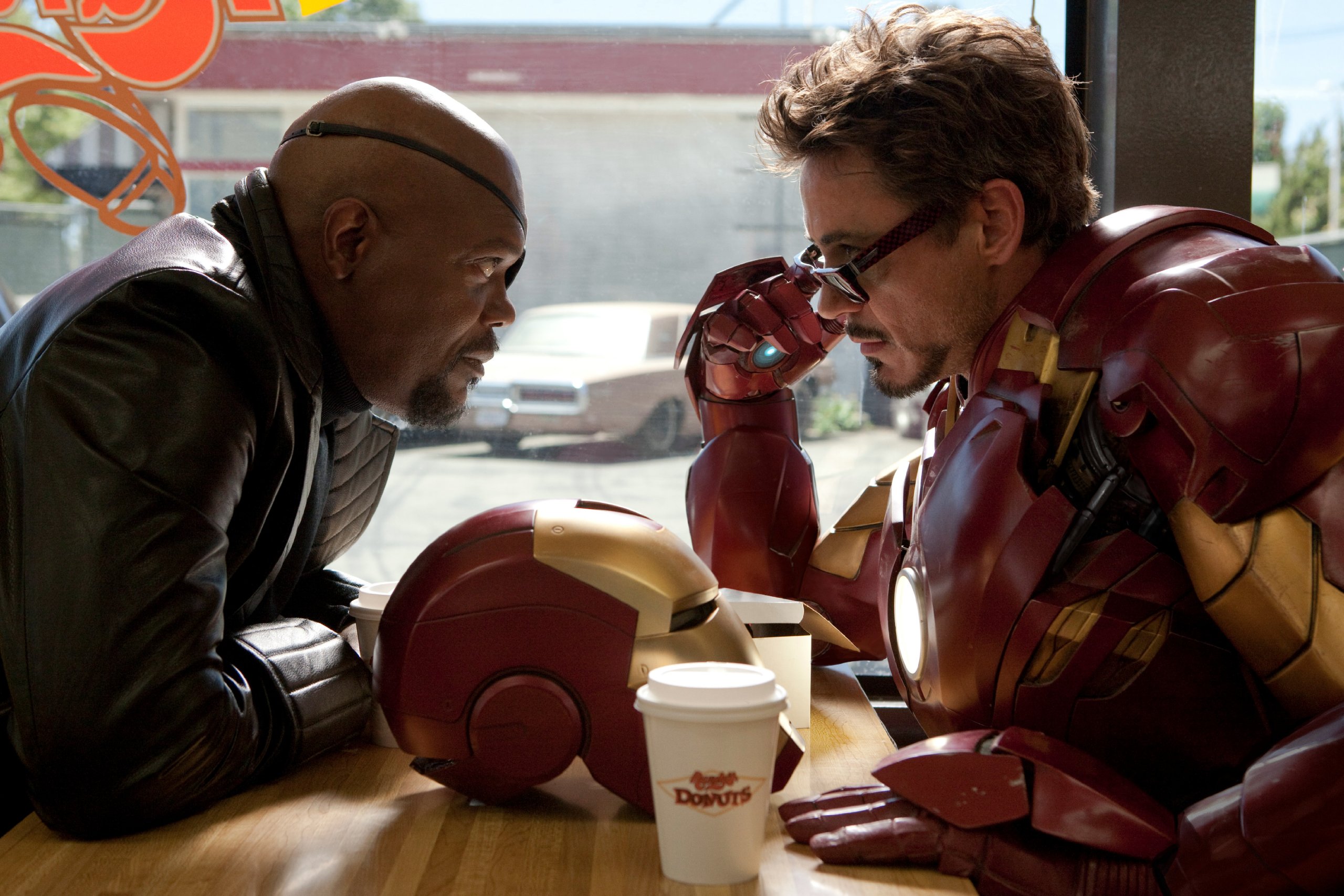 Iron Man 2 Blu-ray Movie (Single-Disc Edition) - Action Superhero Film for Home Theater & Marvel Collection