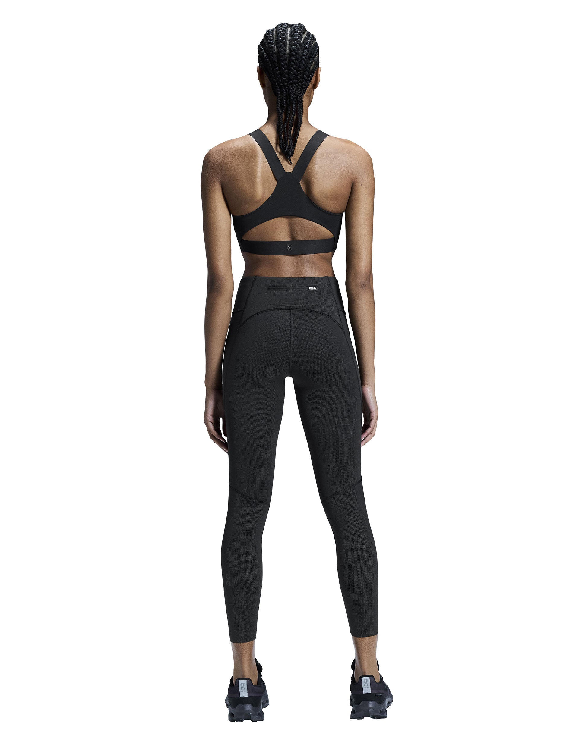 Performance Bra Lumos - High Support Sports Bra for Running & Yoga - Black | Comfortable & Breathable Workout Top for Women