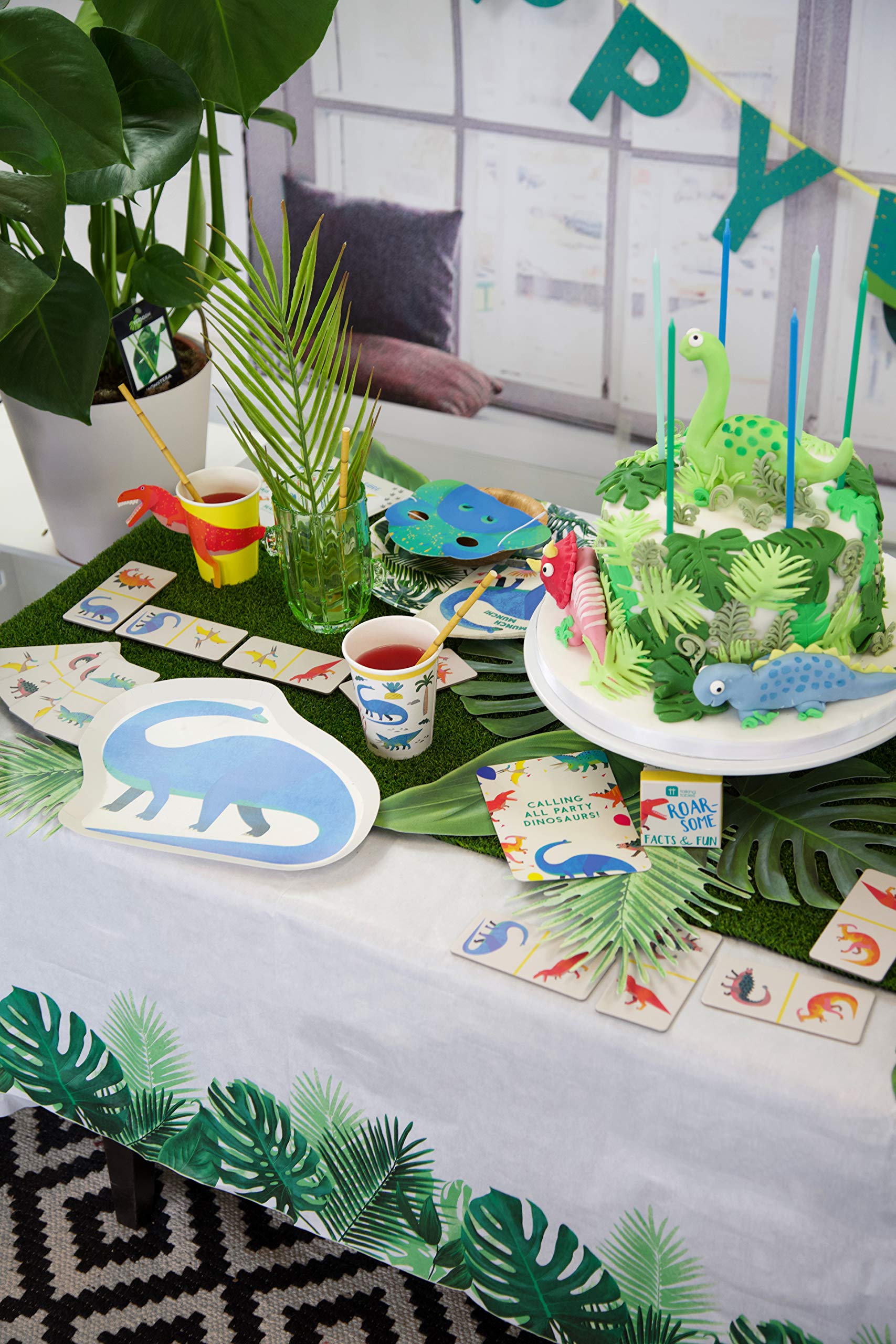 Tropical Palm Leaf Disposable Tablecloth - Green Paper Table Cover for Kids Party, Jungle Theme, Dinosaur Party, Hawaiian Luau, Summer BBQ, Tiki Bar Decor - Perfect for Birthday Celebrations, Outdoor Events & Themed Decorations