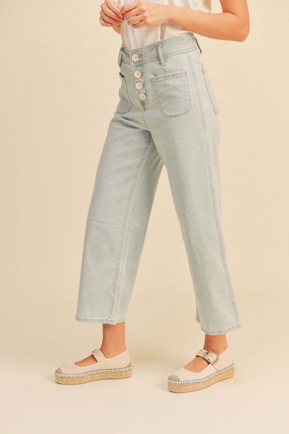 Stylish Stretch Denim Pocket Pants for Women - Comfortable Slim Fit Jeans with Pockets - Perfect for Casual Wear, Work & Travel